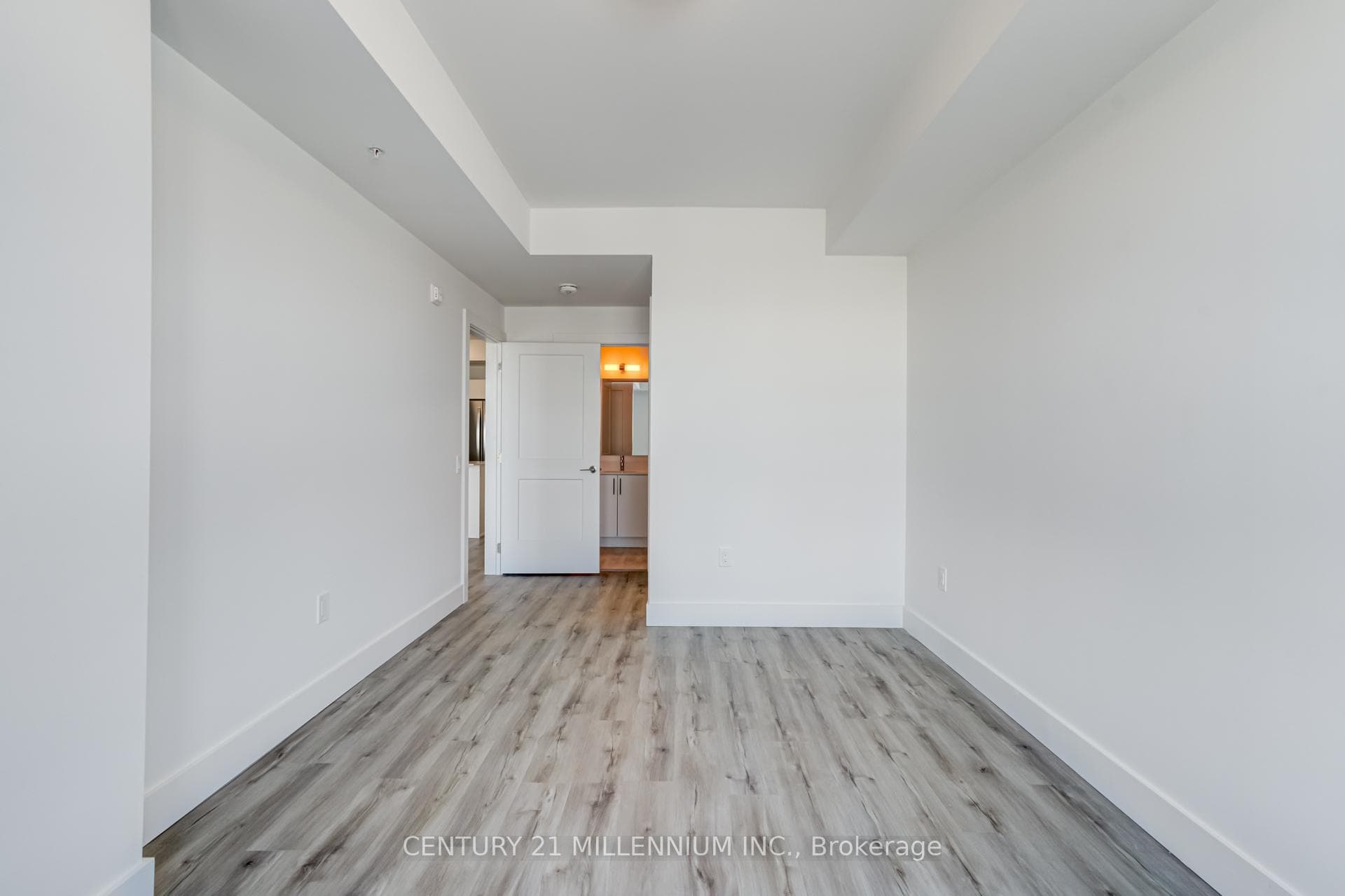 4 Kimberly Lane Unit 305 photo 19