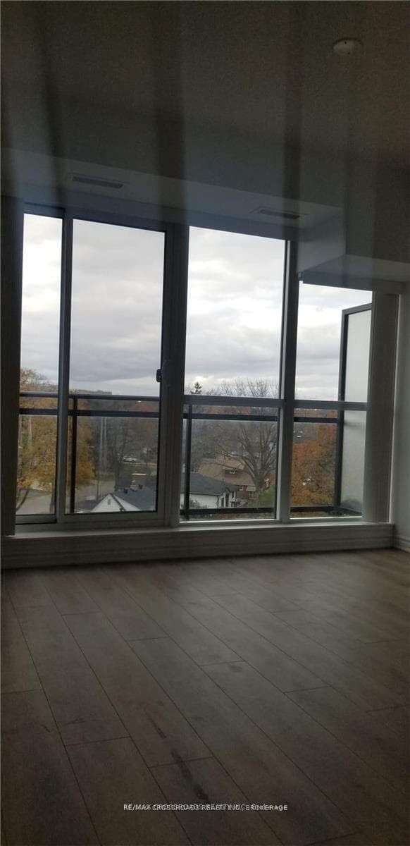 1 Falaise Road Unit 606 photo 14