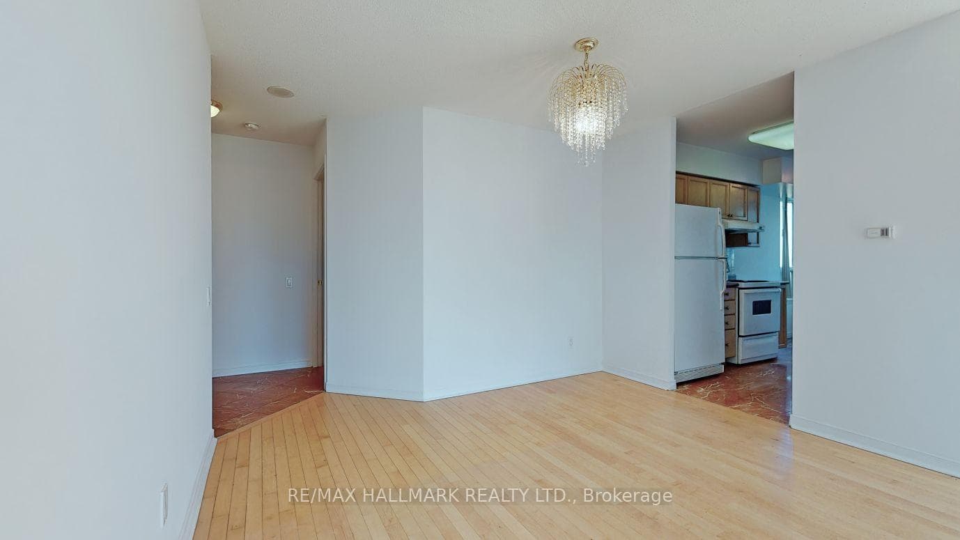 33 Empress Avenue Unit 1005 photo 17