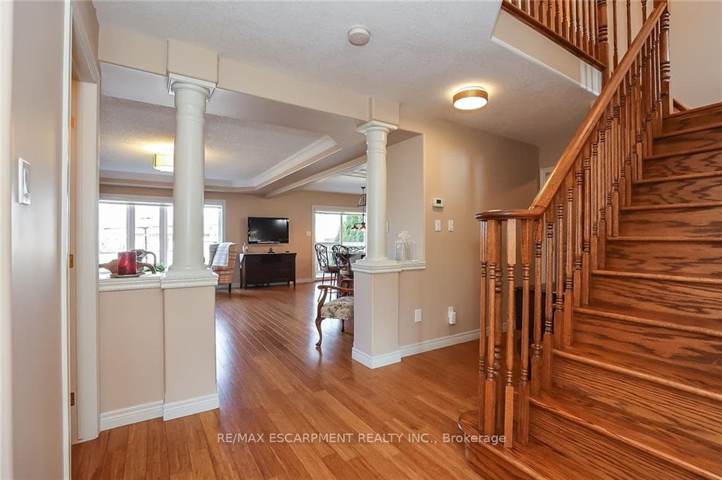 47 Evergreens Drive photo 5