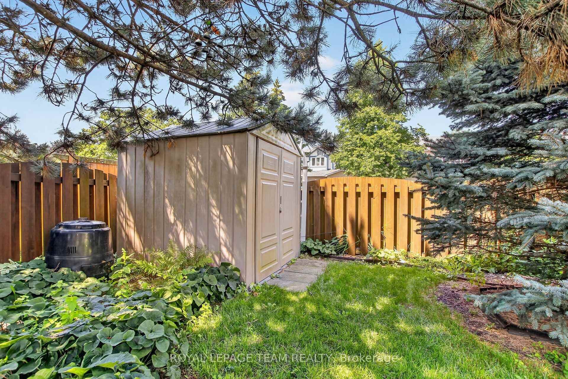 2 Wittingham Drive photo 46