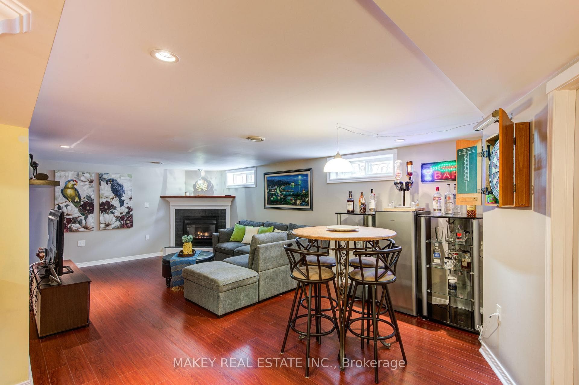 317 Spencer Street photo 32