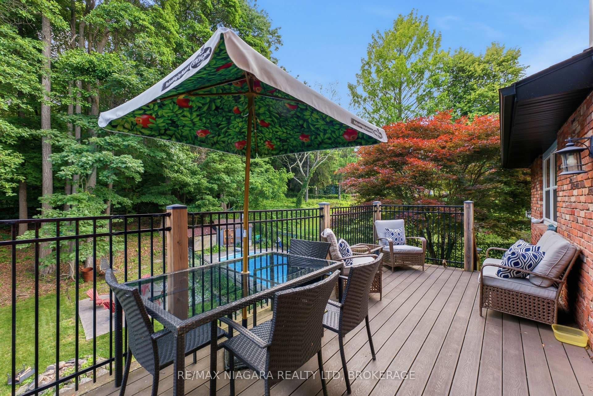 9 Beechnut Court photo 40