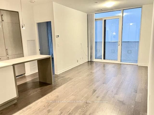 100 Harbour Street Unit 5906 photo 2