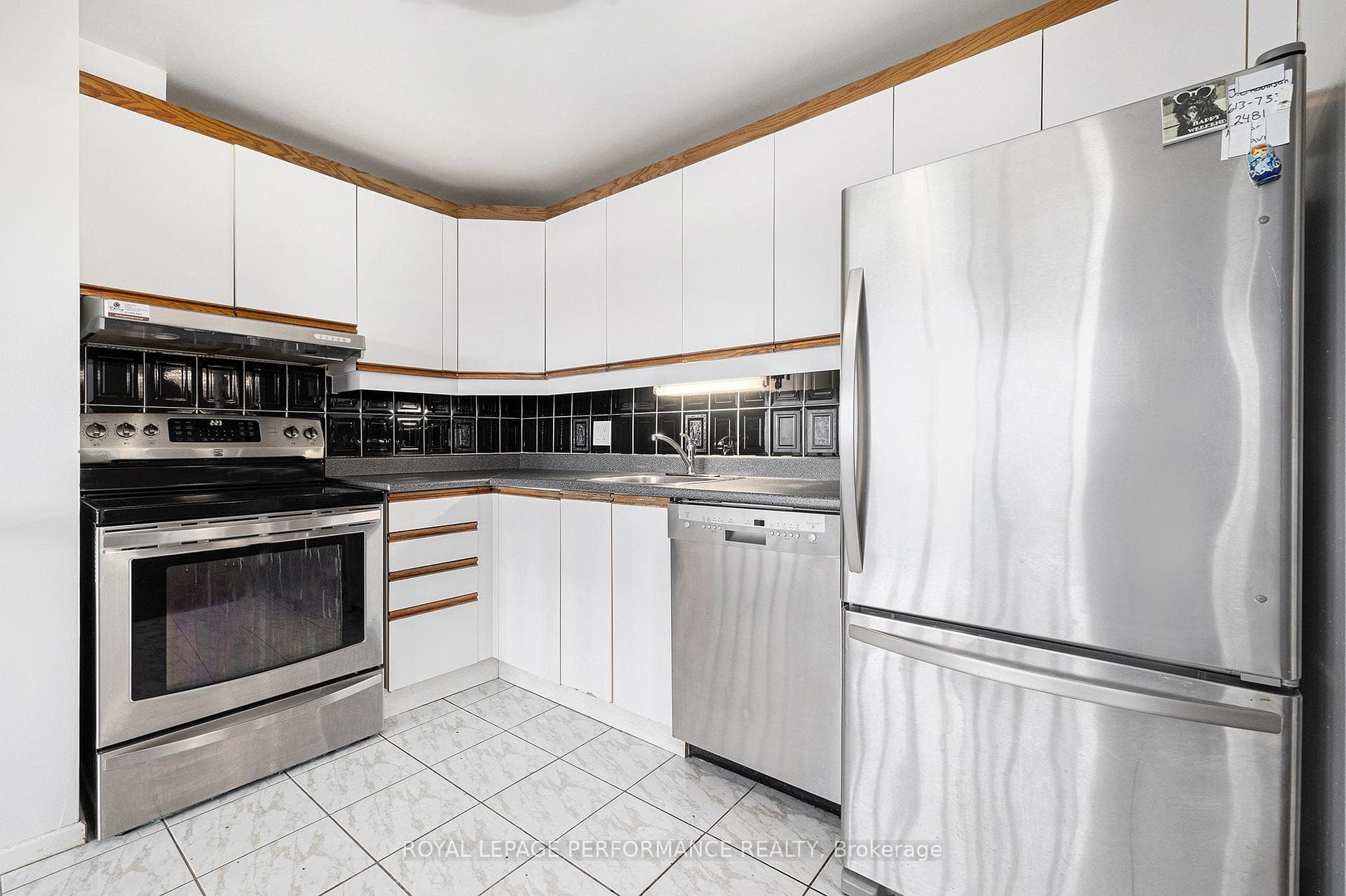 1171 Ambleside Drive Unit 2208 photo 10