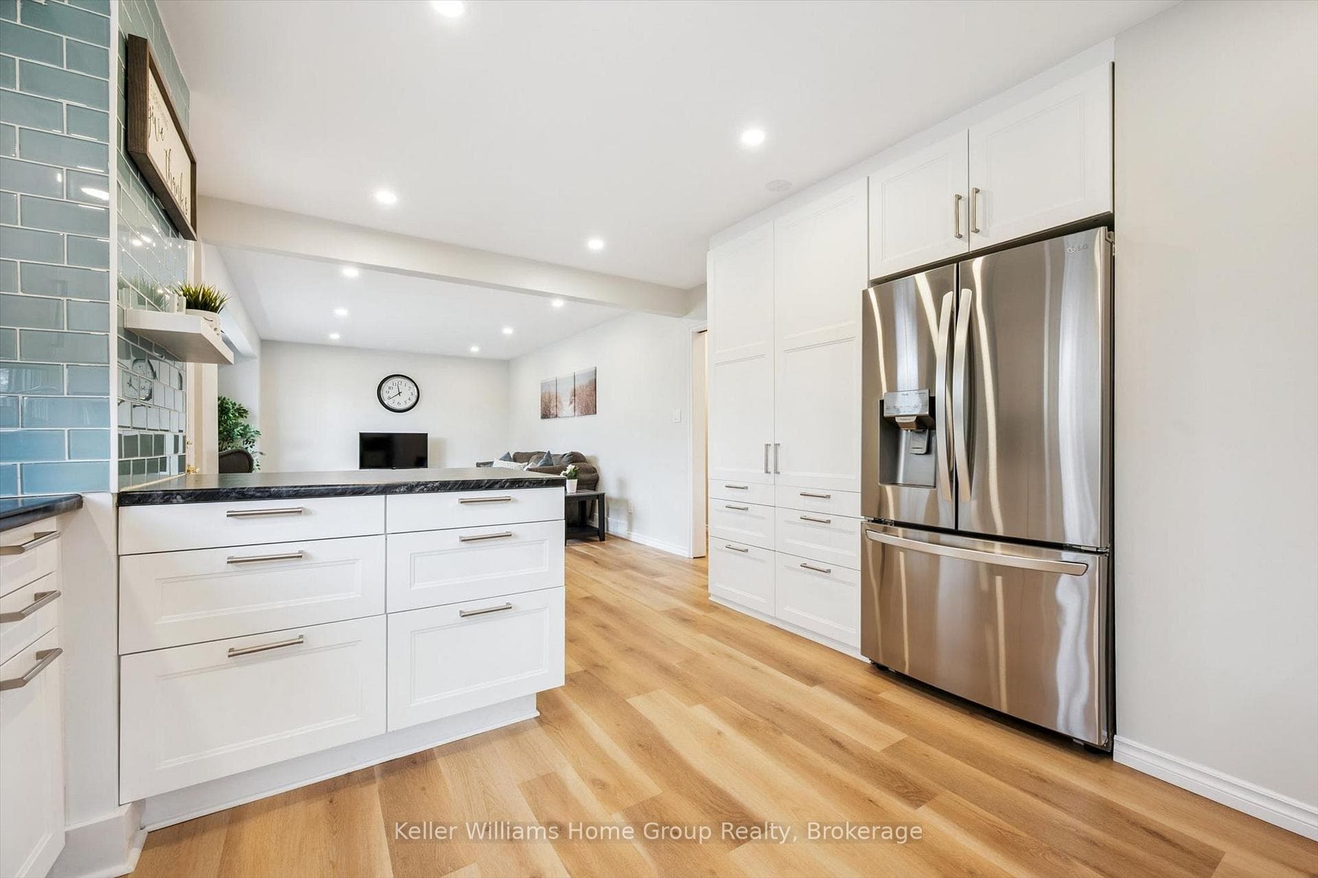 23 Hastings Boulevard photo 4
