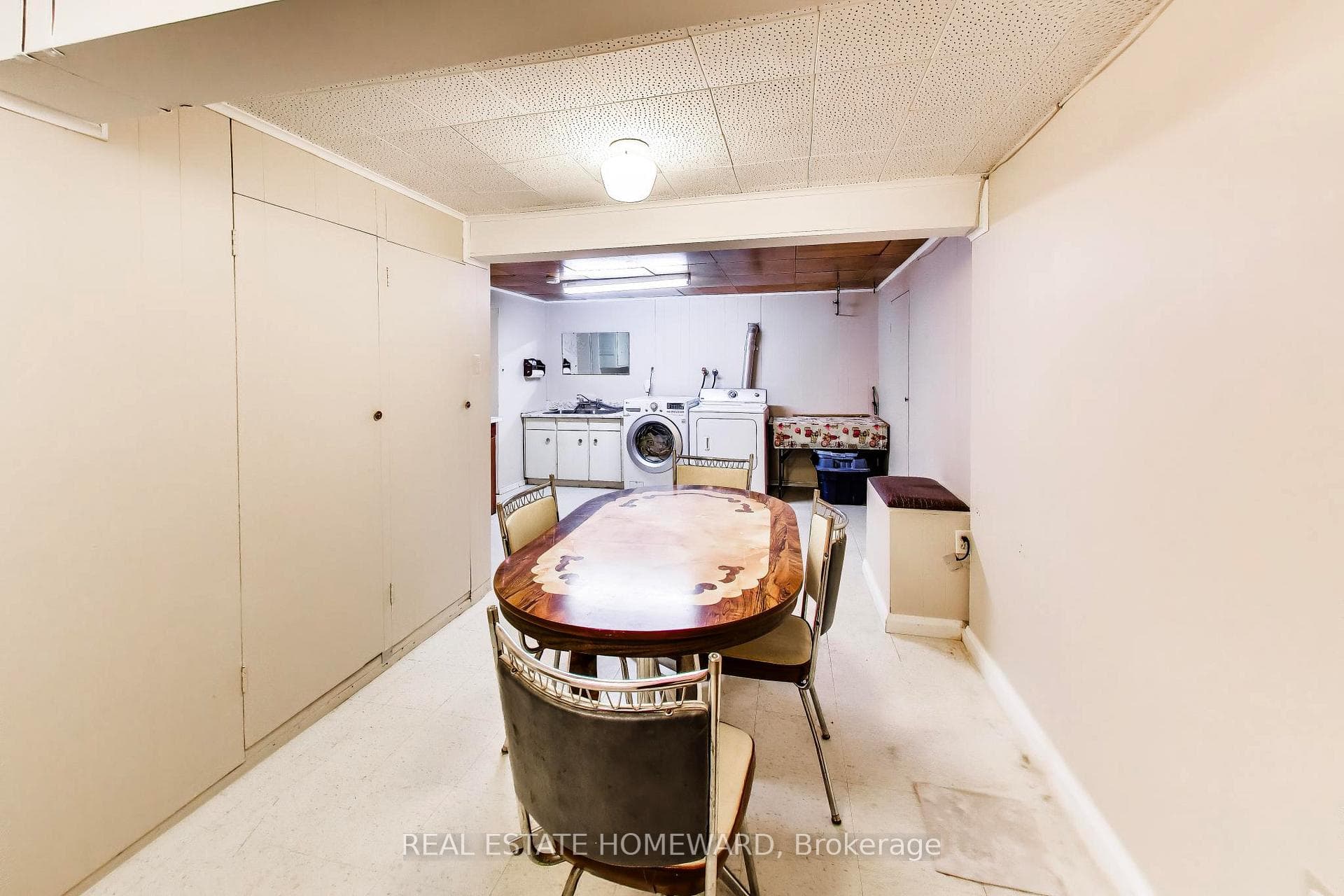 Easy to add second kitchen