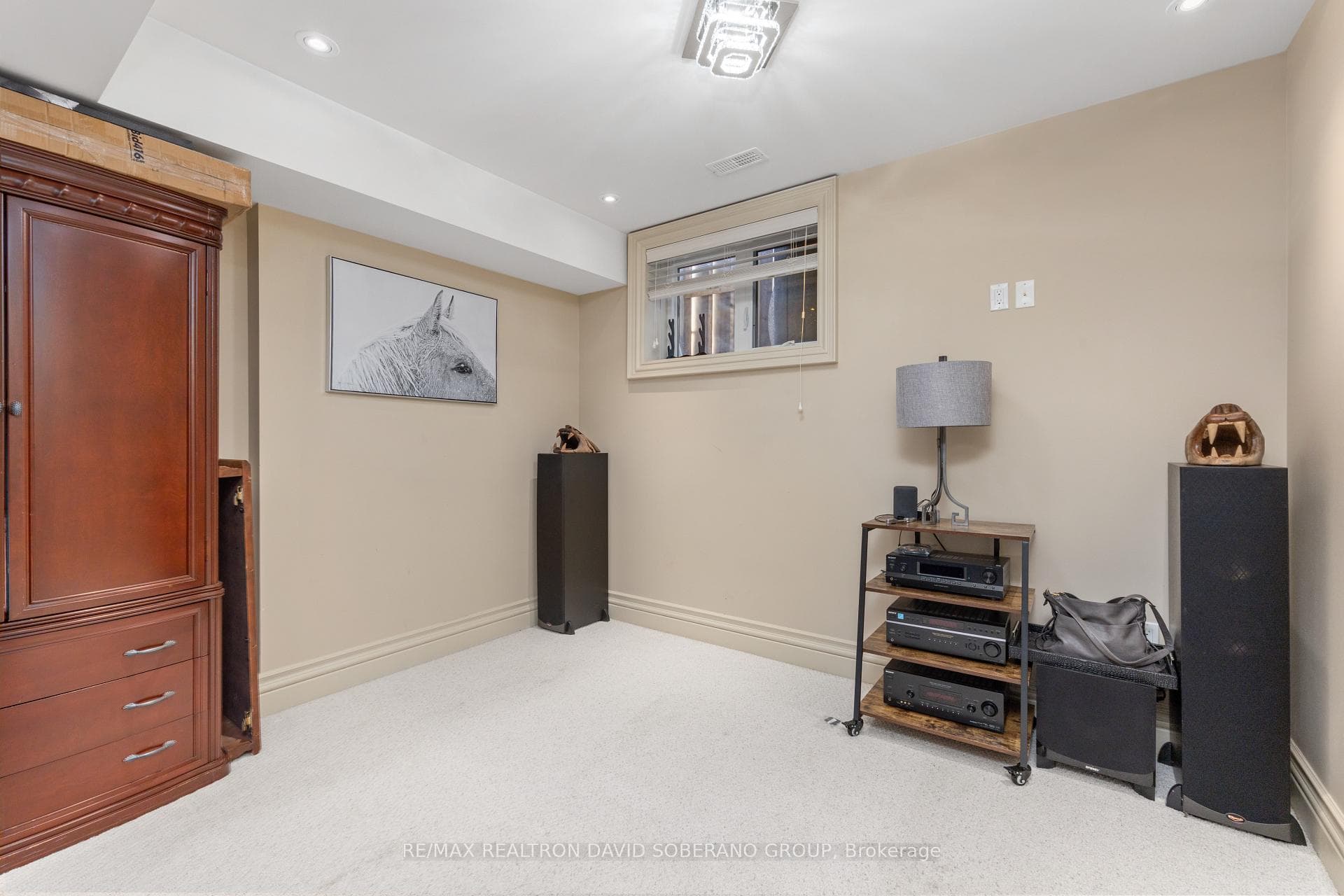 49 Verwood Avenue photo 38