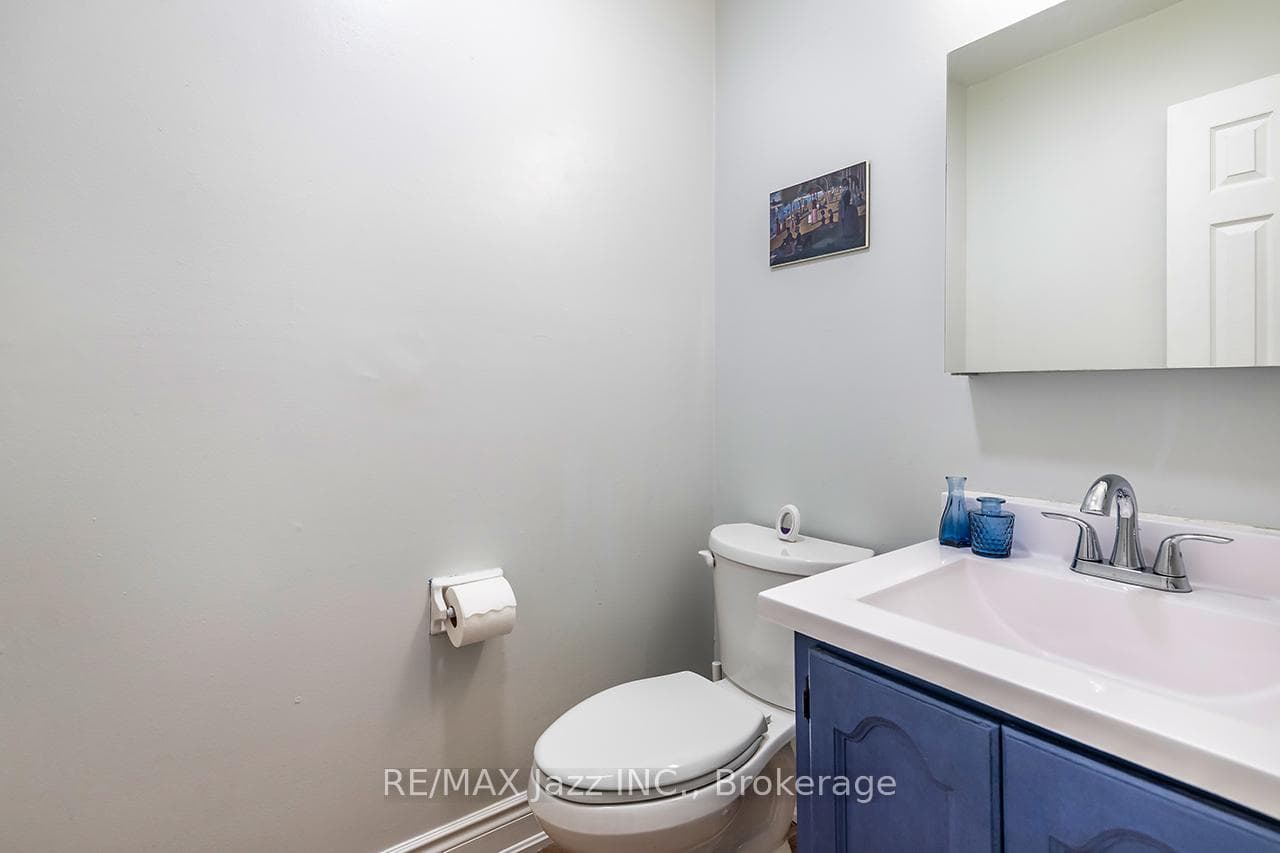 15 Graham Court photo 7