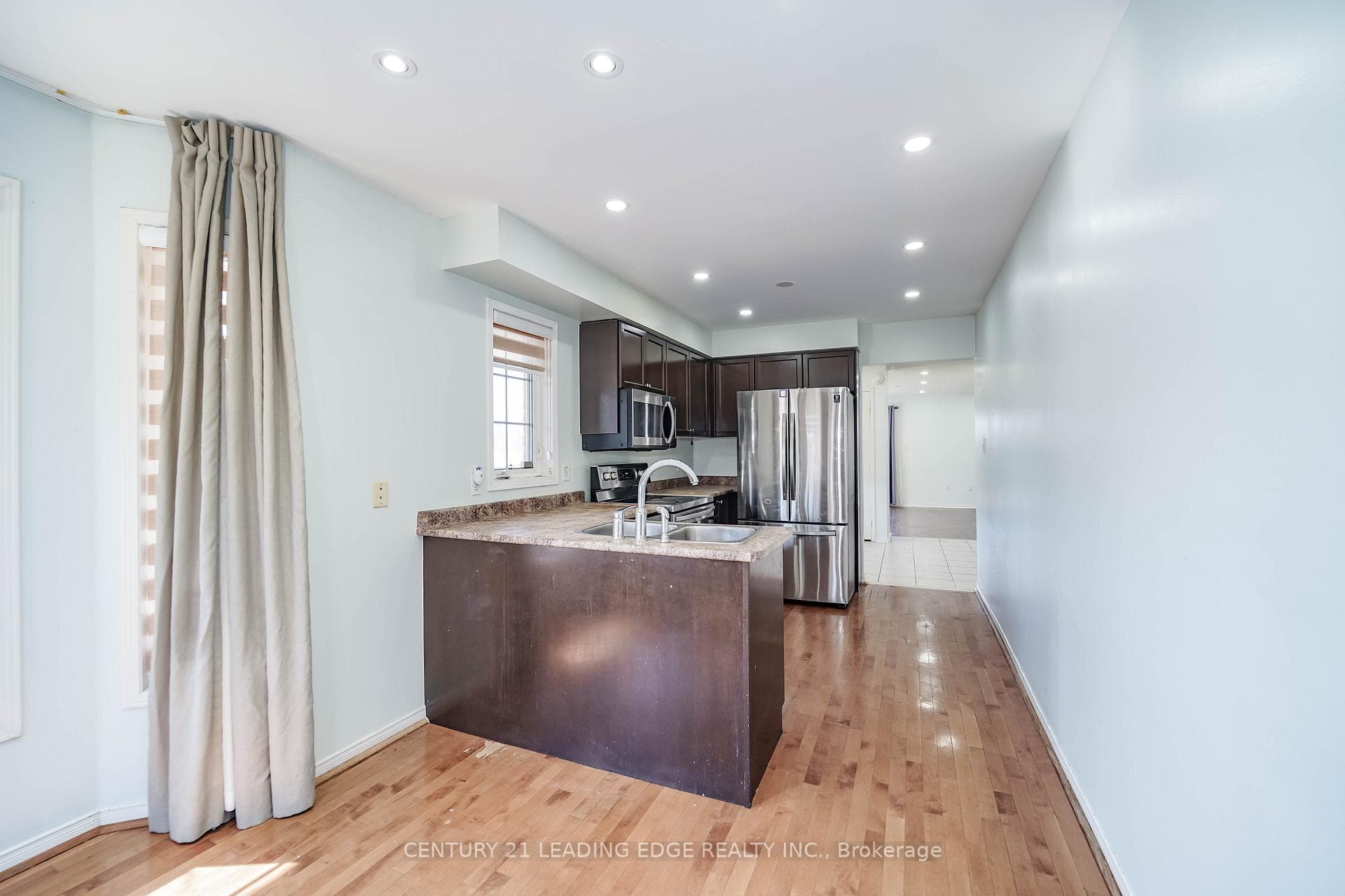 2 Oglevie Drive photo 8