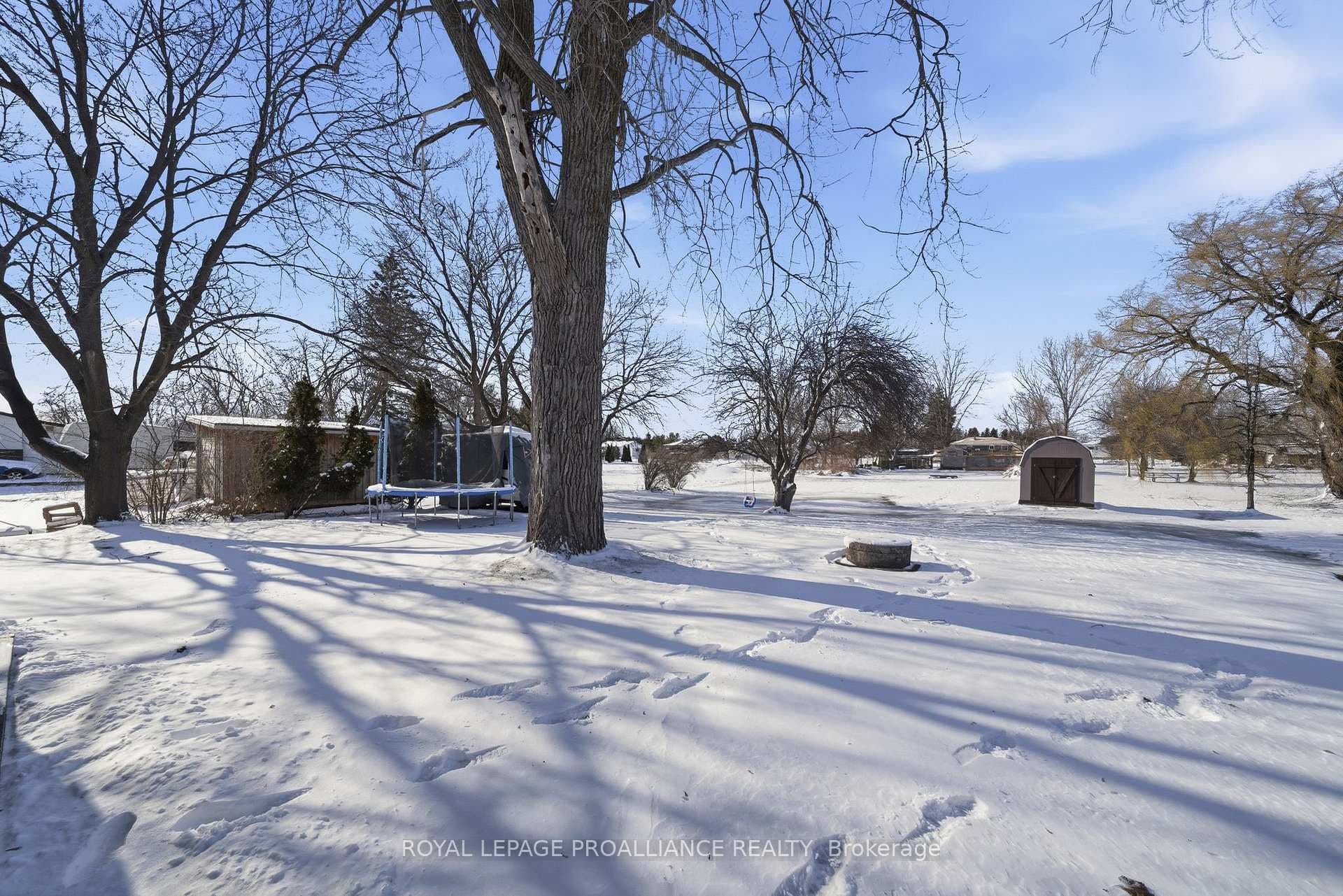 2292 Hamilton Road photo 39
