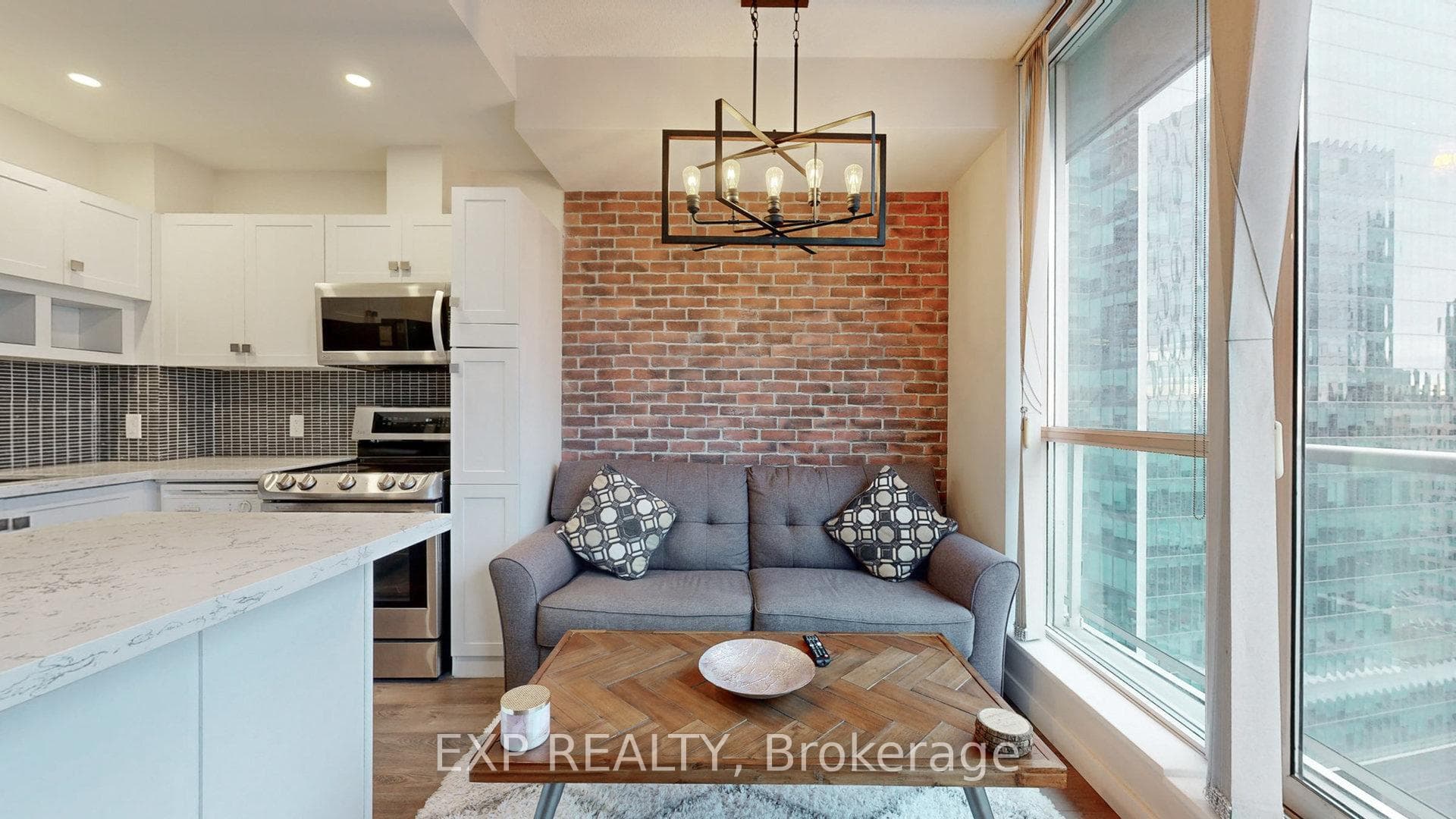 8 York Street Unit 2404 photo 12