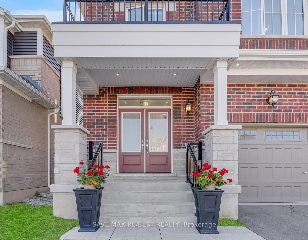 849 Aspen Terrace photo 3