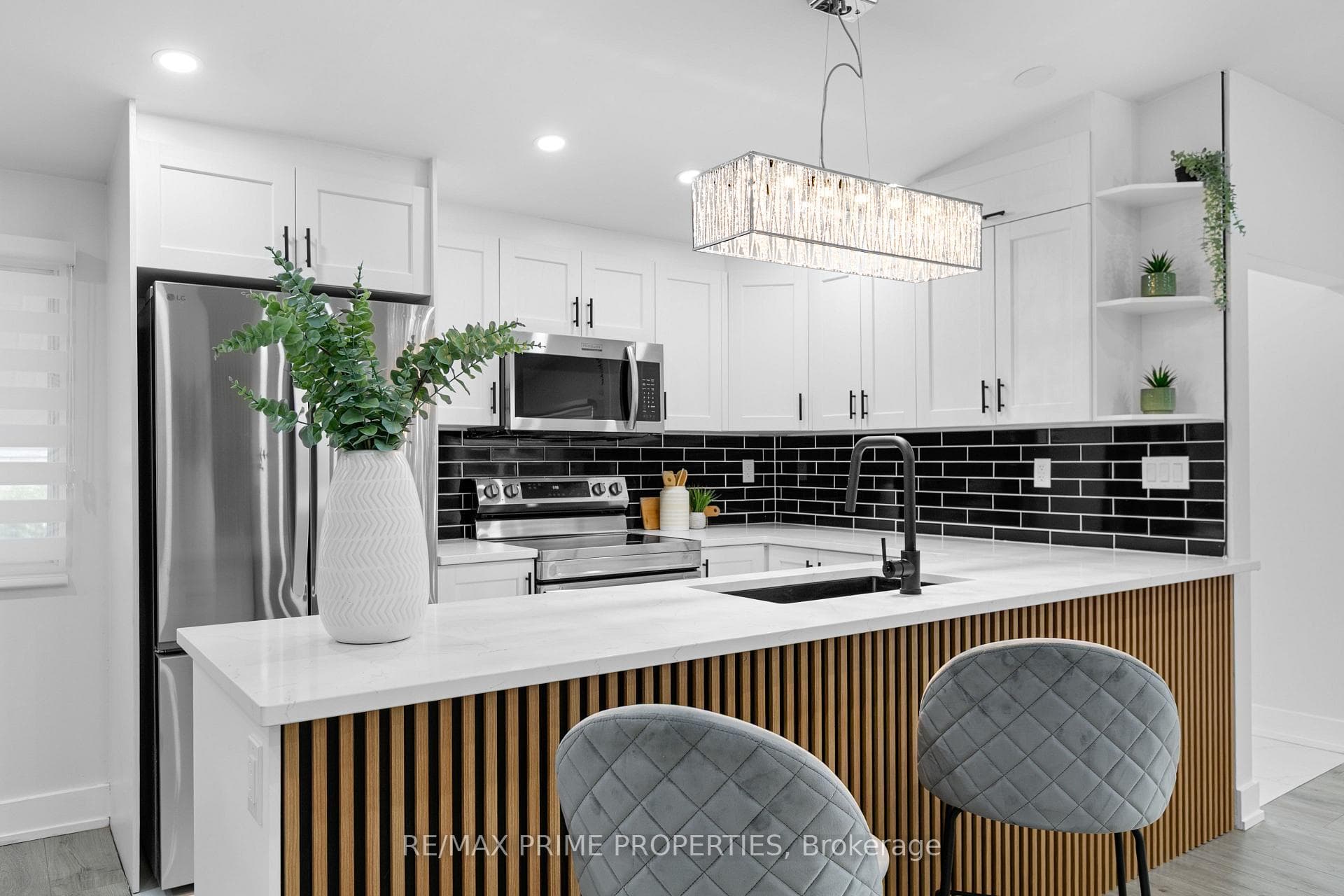 1035 Connery Avenue photo 12