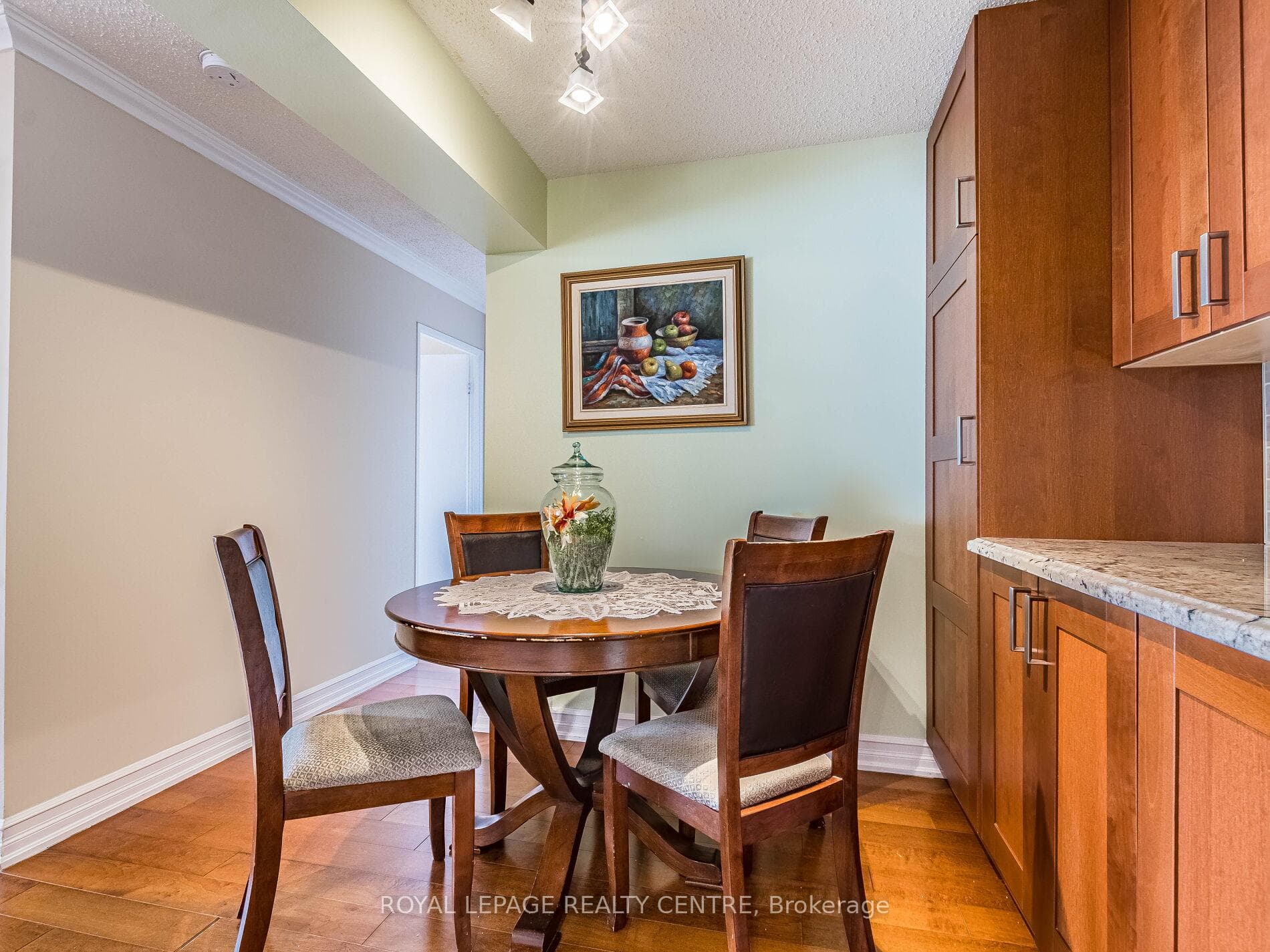 3100 Kirwin Avenue Unit 2504 photo 6