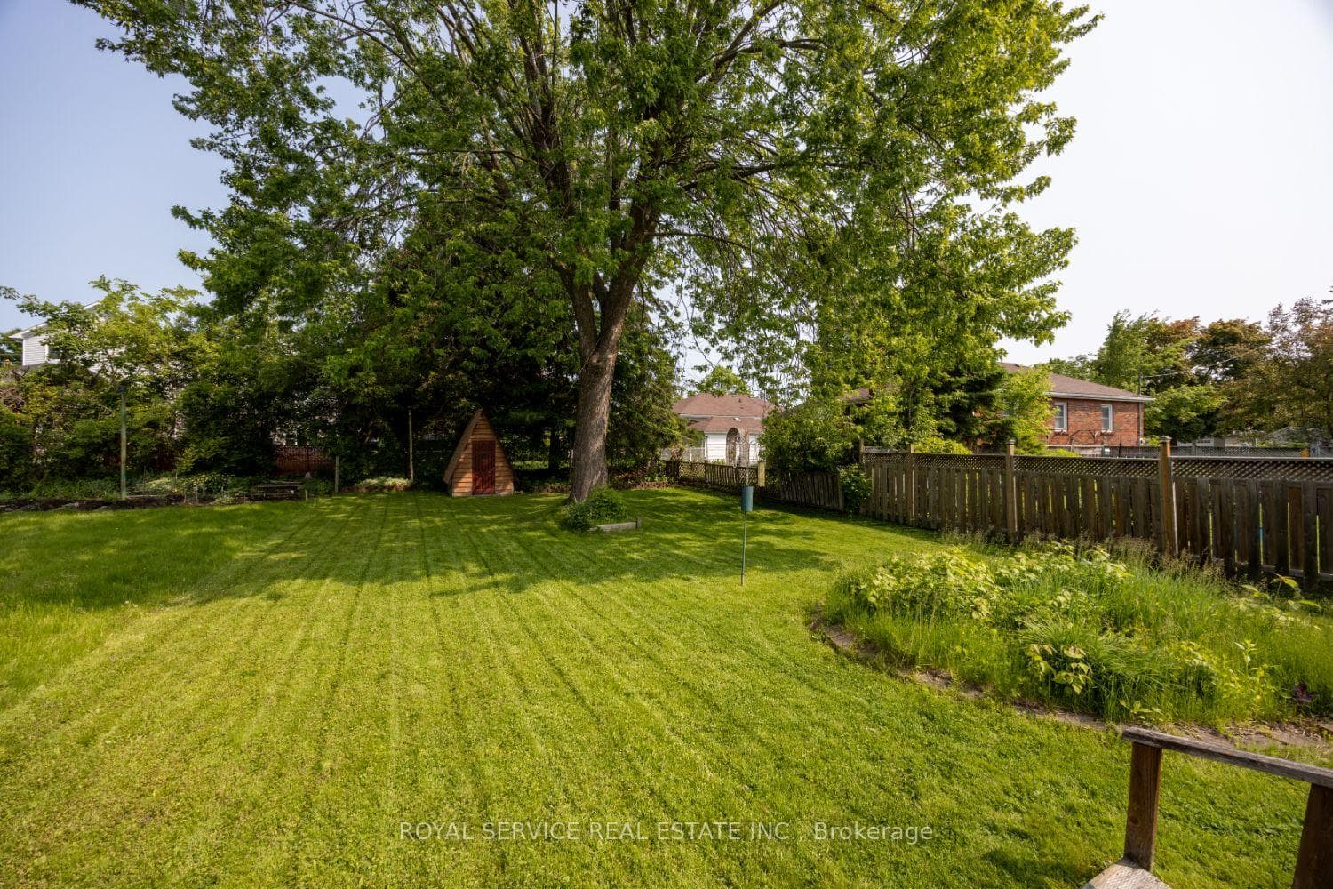 388 Dublin Street photo 29