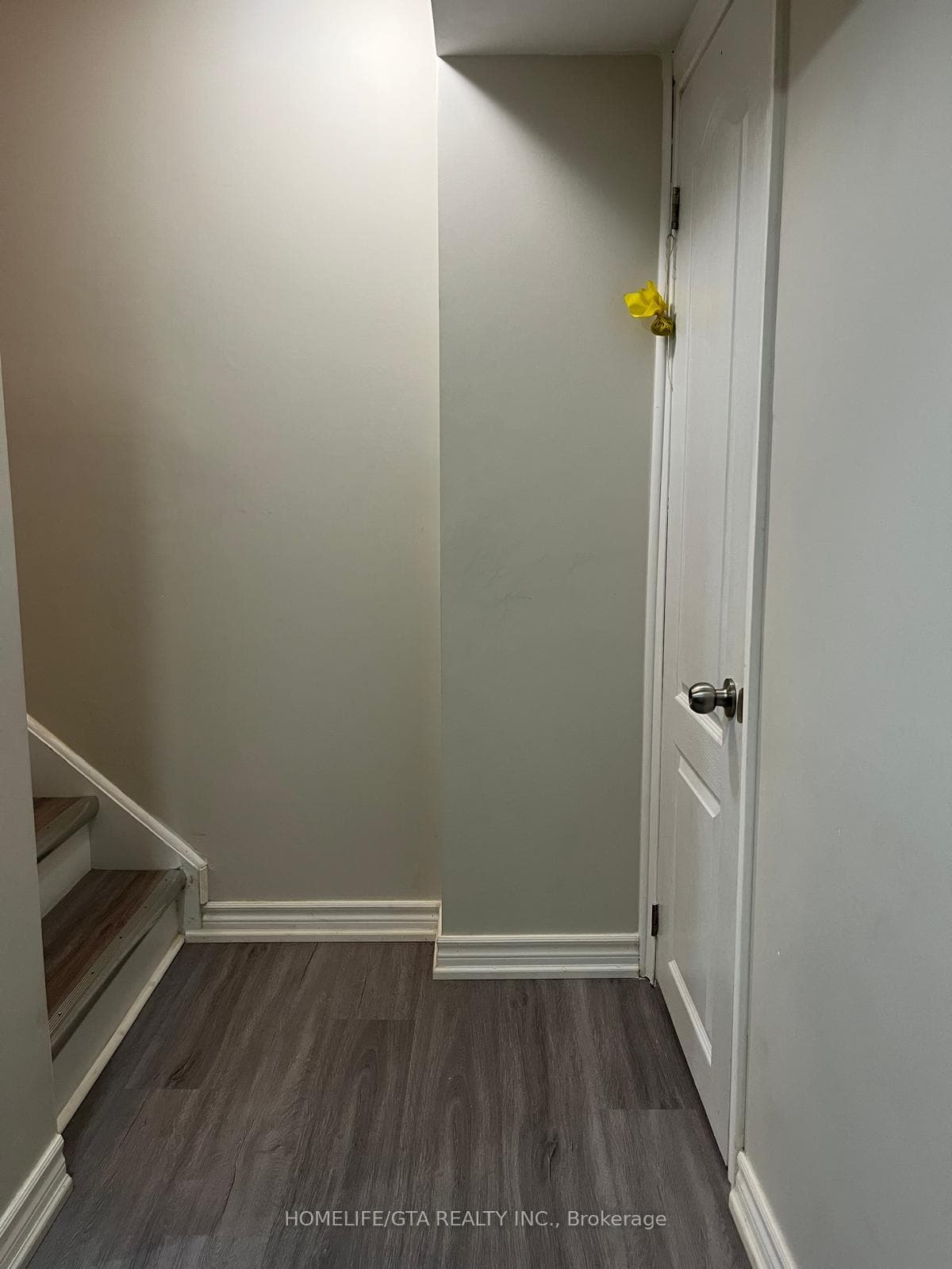 25 Haverhill Crescent photo 13