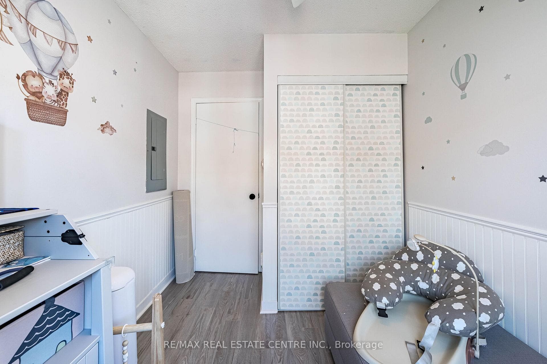 16 Laidlaw Street Unit 920 photo 25