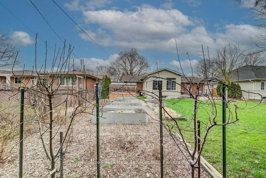 8 Bluejay Road photo 42