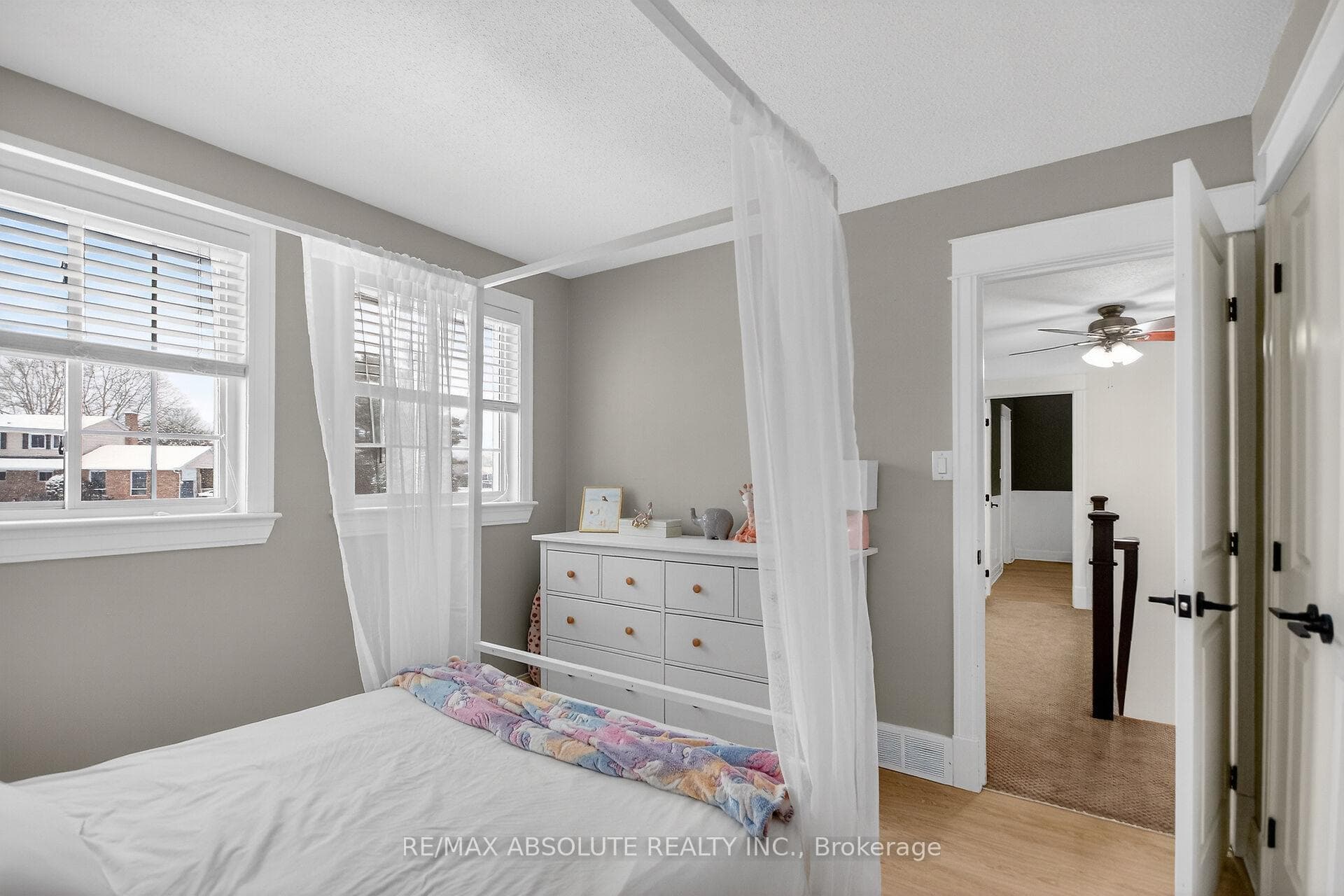 6560 Michelangelo Court photo 37