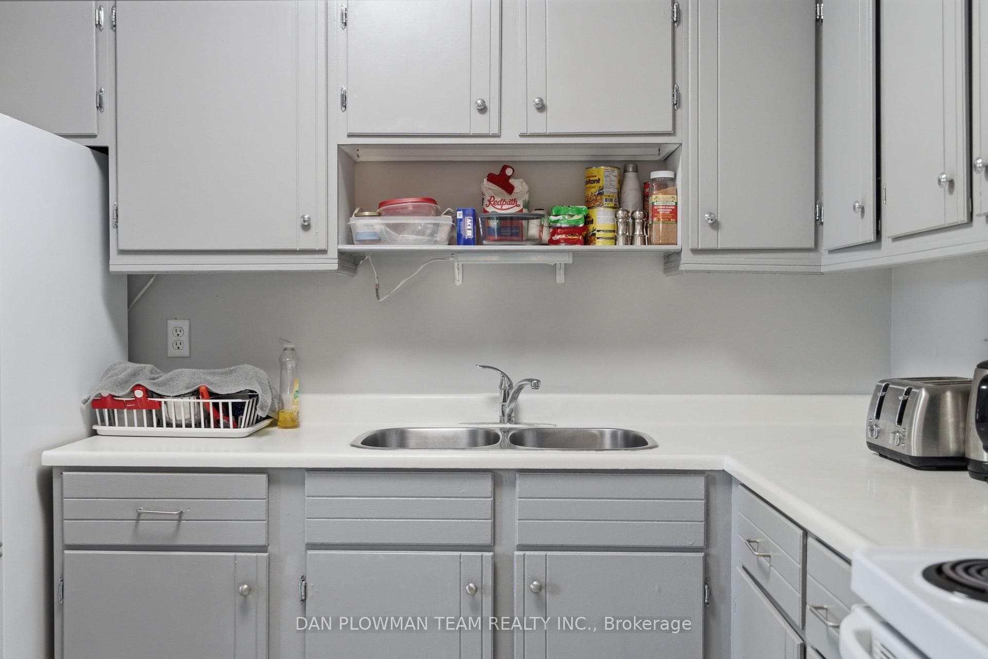 131 Taunton Road Unit 204 photo 23