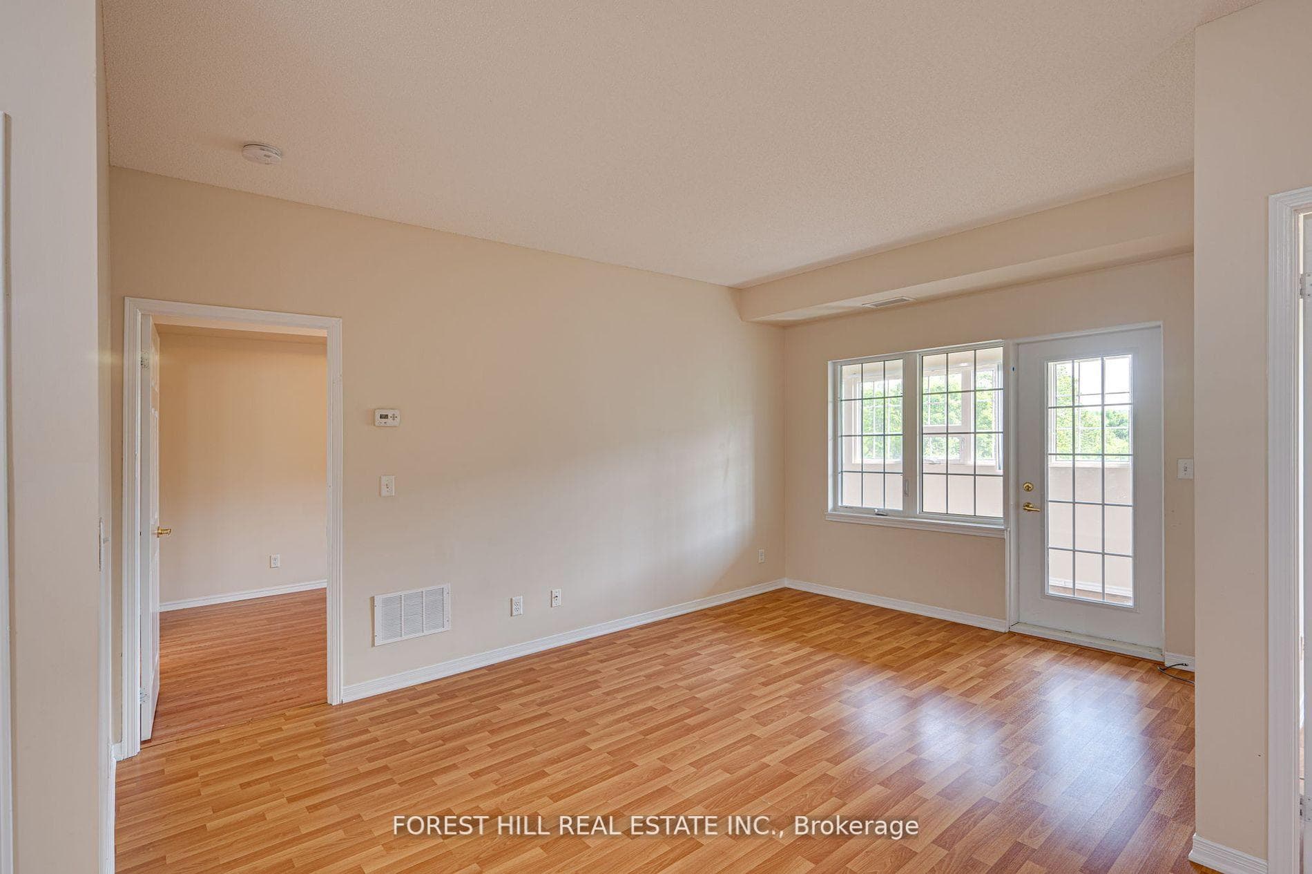 9451 Jane Street Unit 308 photo 7