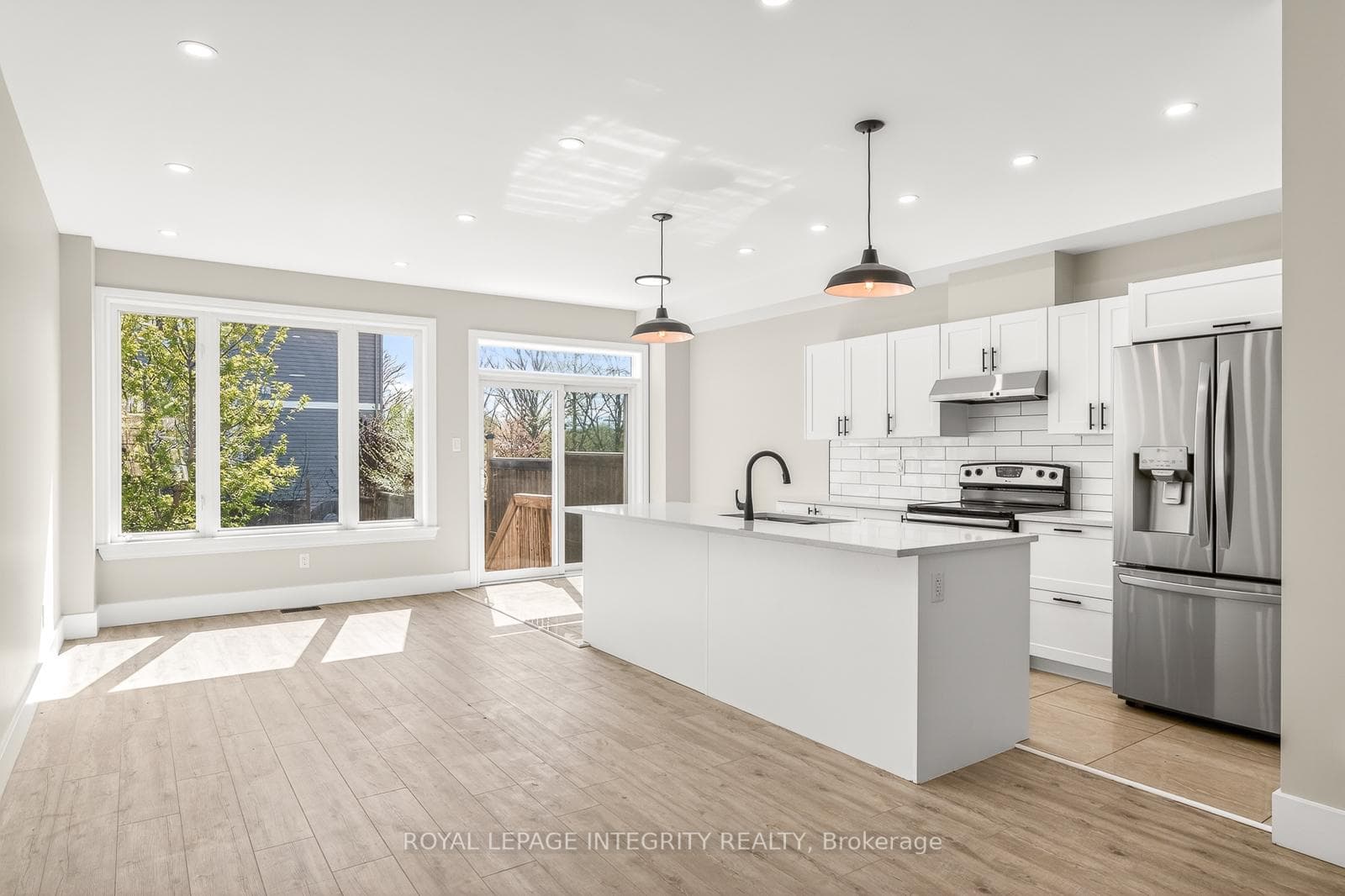 169 Desmond Trudeau Drive photo 13