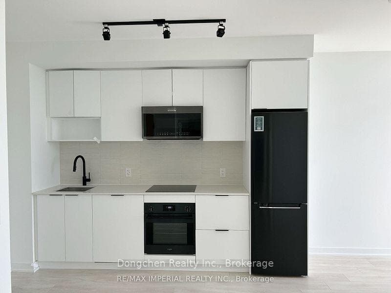 5 Defries Street Unit 3101 photo 5