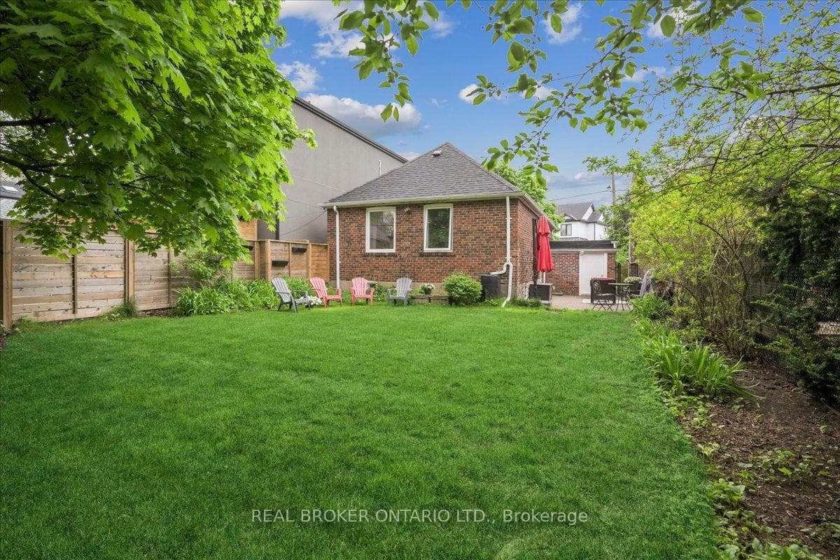 12 Parkview Heights photo 33