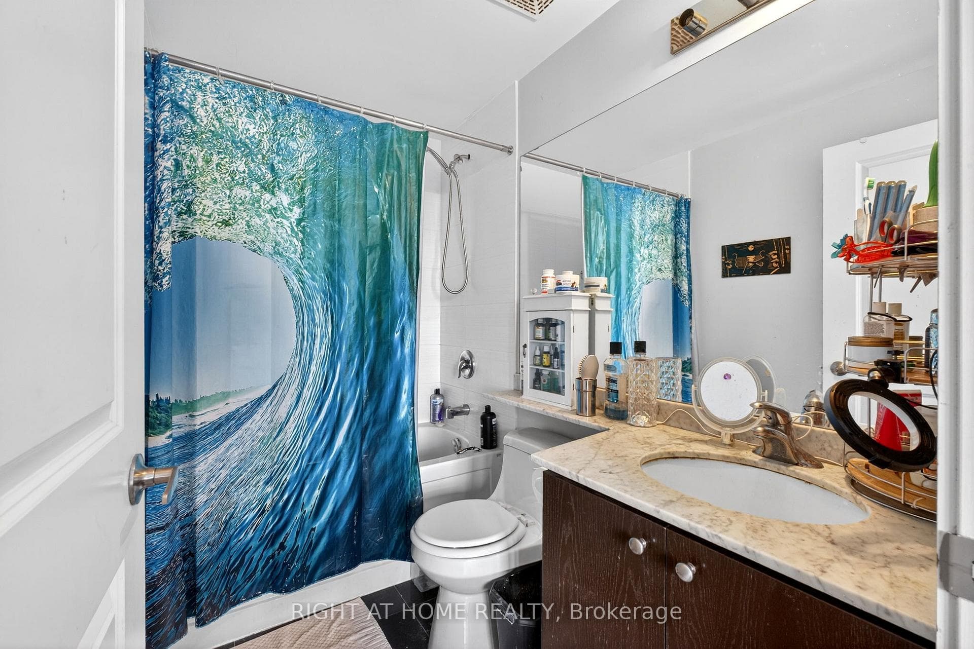 50 Absolute Avenue Unit 3806 photo 24