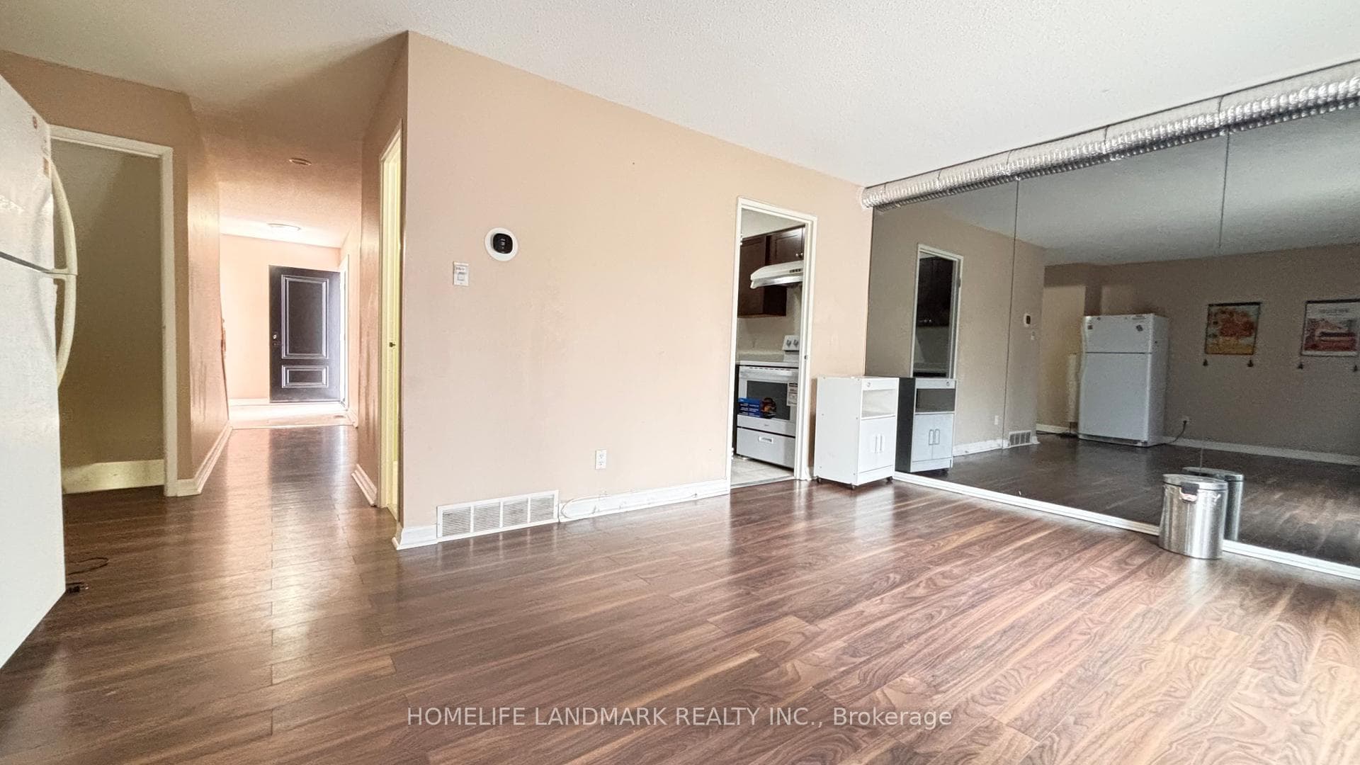403 KEATS Way Unit 2 photo 9