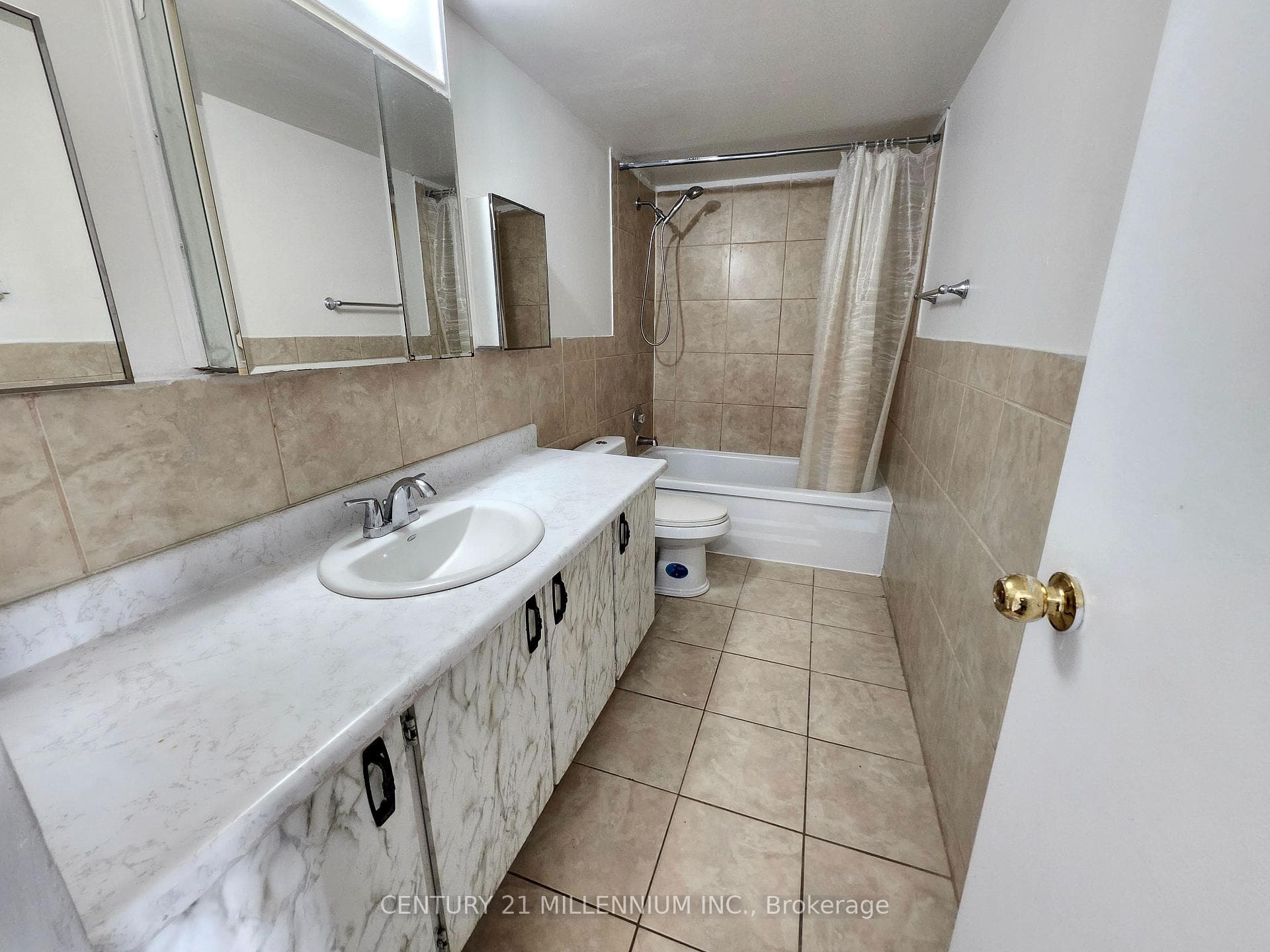 4-Piece Washroom