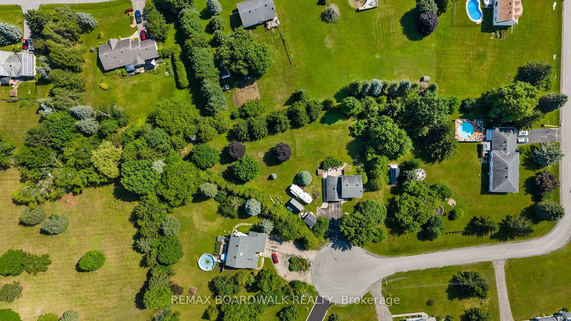 18 Berg Crescent photo 44