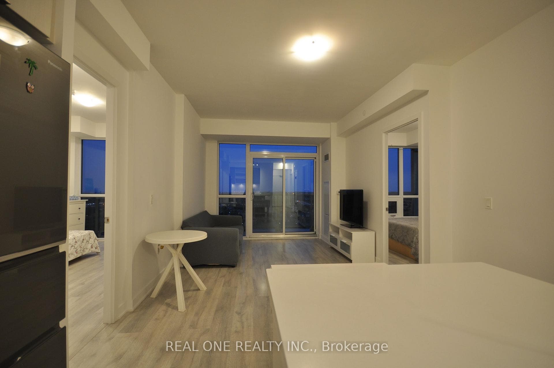 4677 Glen Erin Drive Unit 1705 photo 17