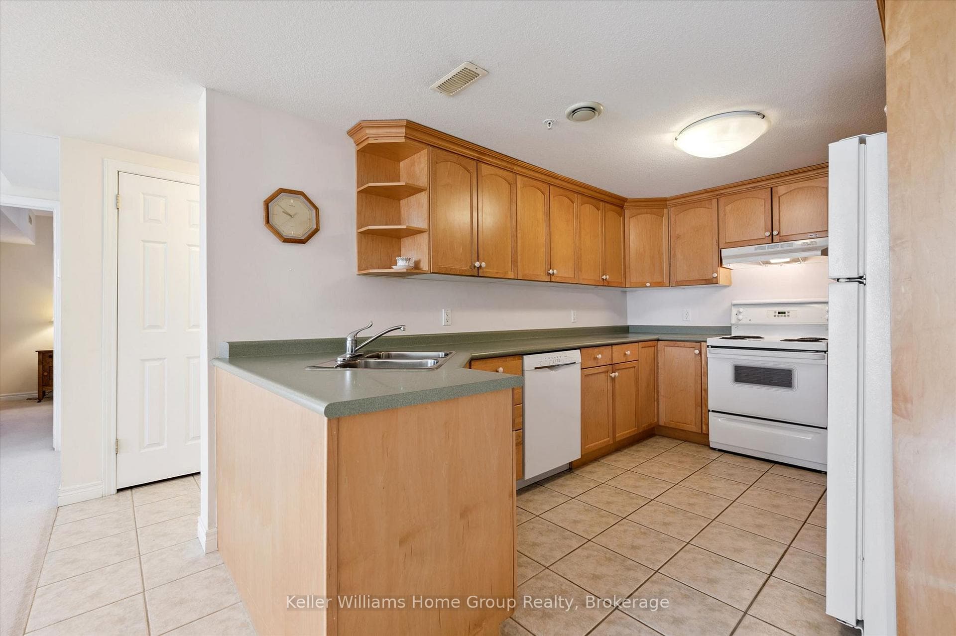 20 Station Square Unit 104 photo 11