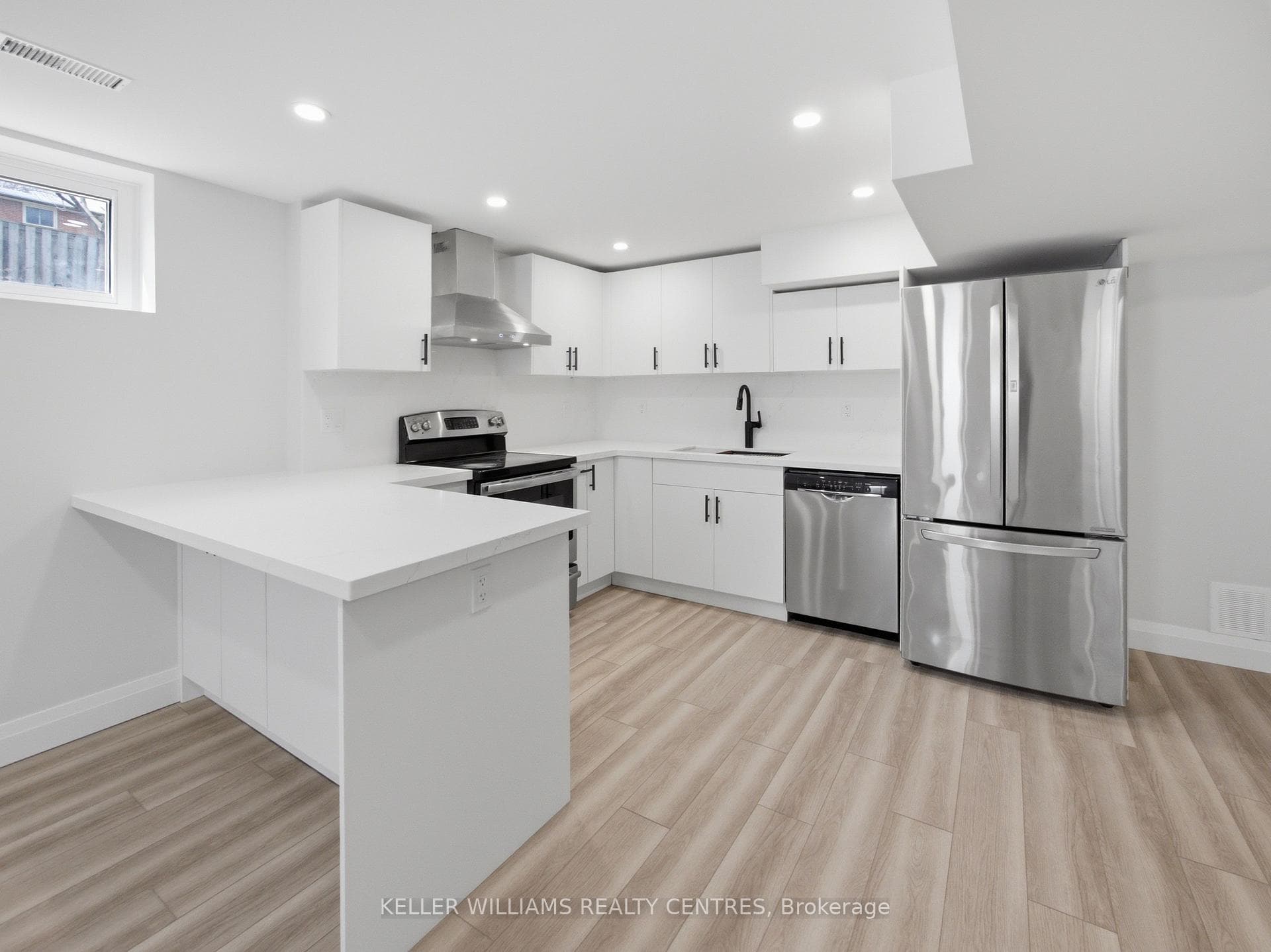 88 Townsend Avenue Unit B photo 20