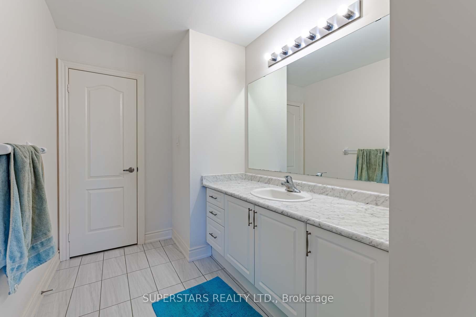 105 Mckean Drive photo 25