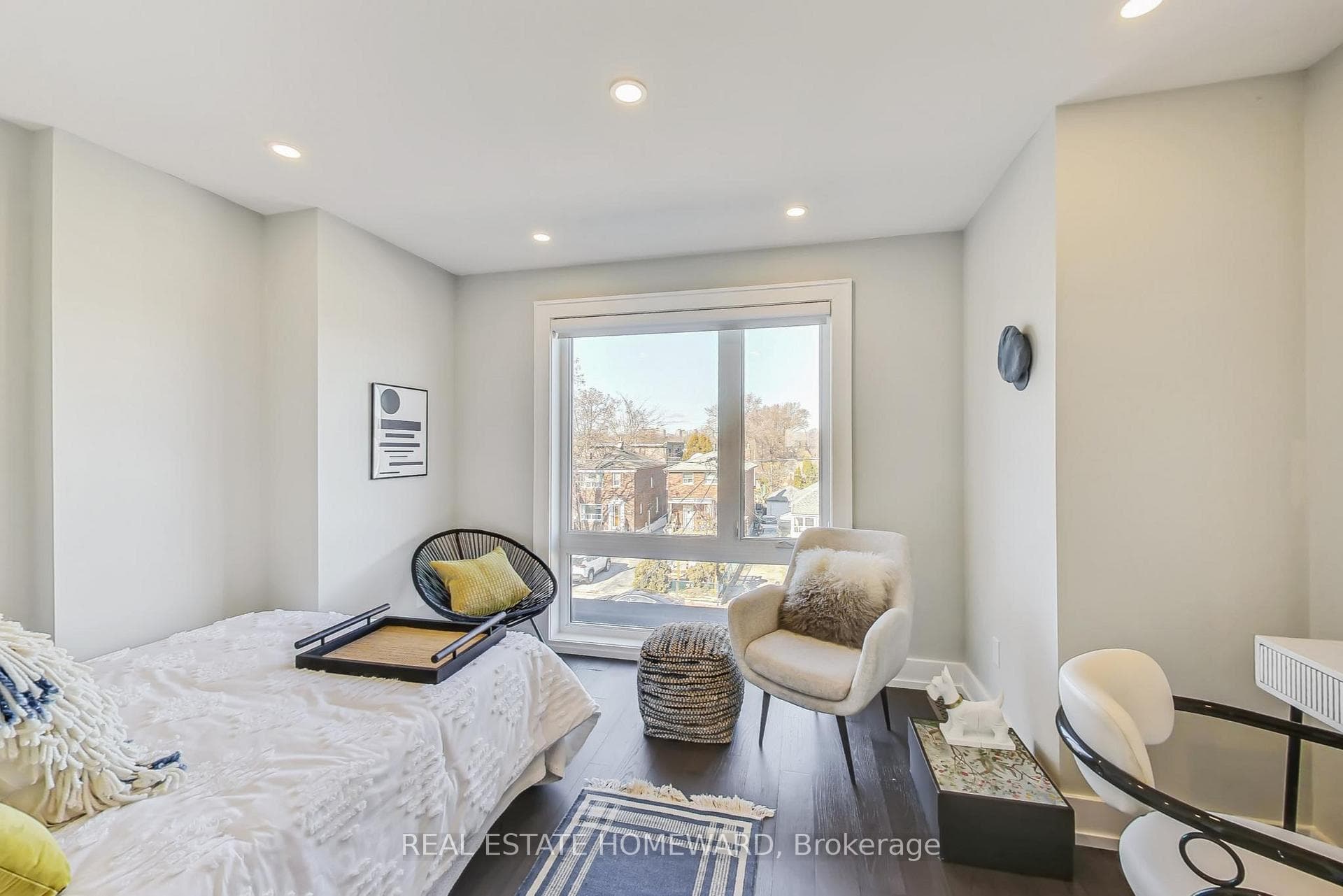 105 Virginia Avenue photo 20
