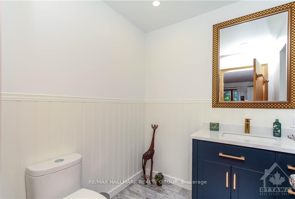 244 TUDOR Place photo 13