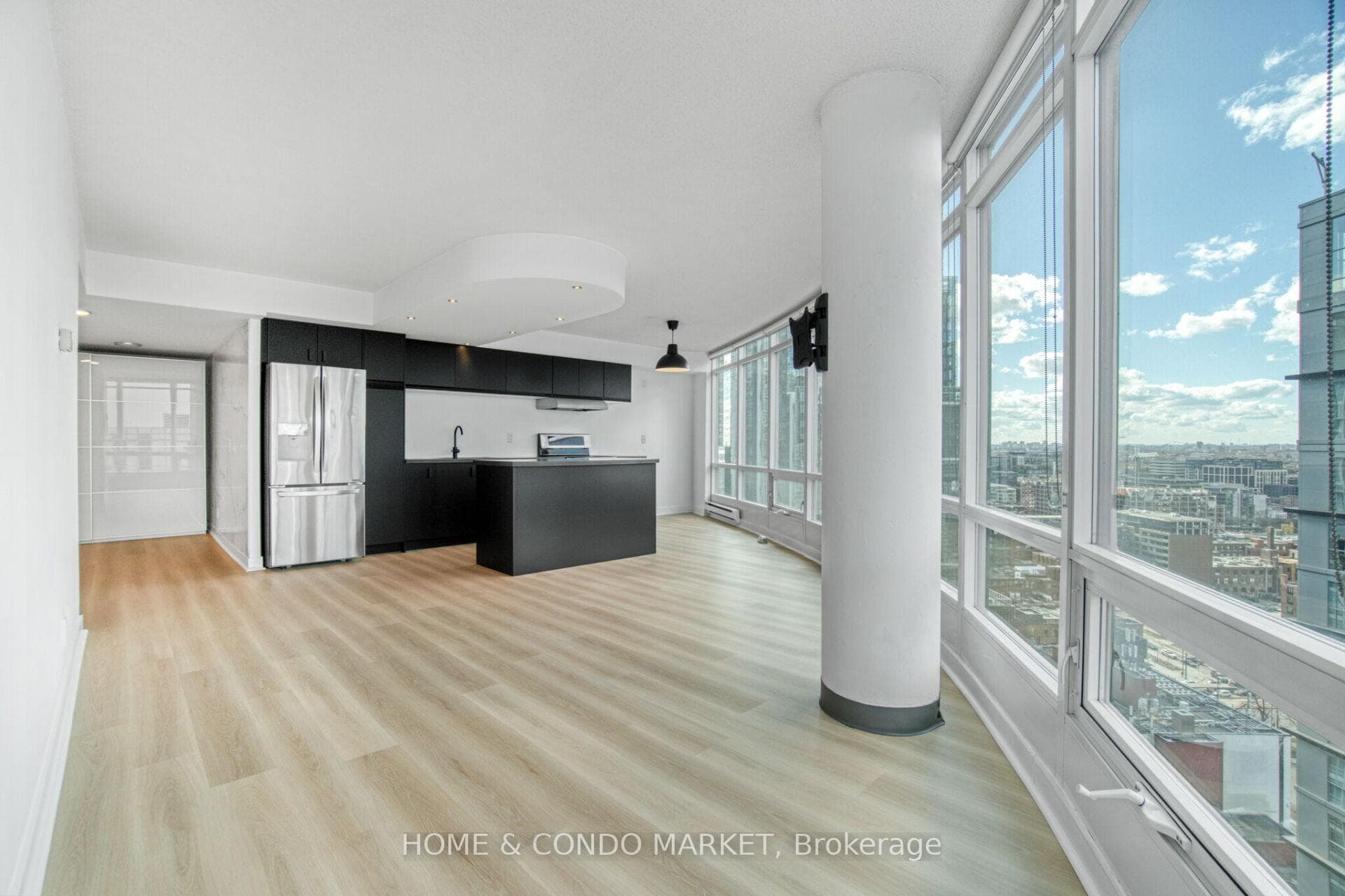 373 Front Street Unit 3010 photo 12