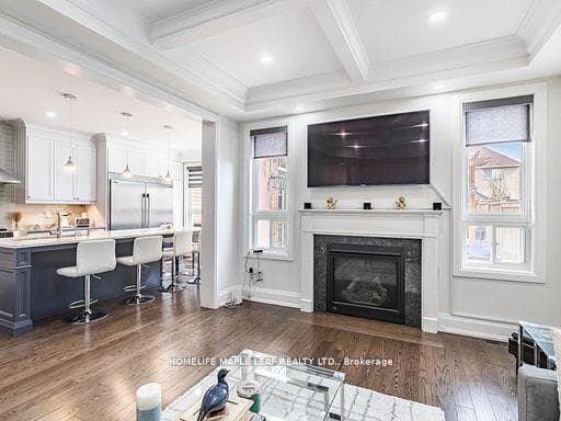 47 Hawke Crescent photo 12