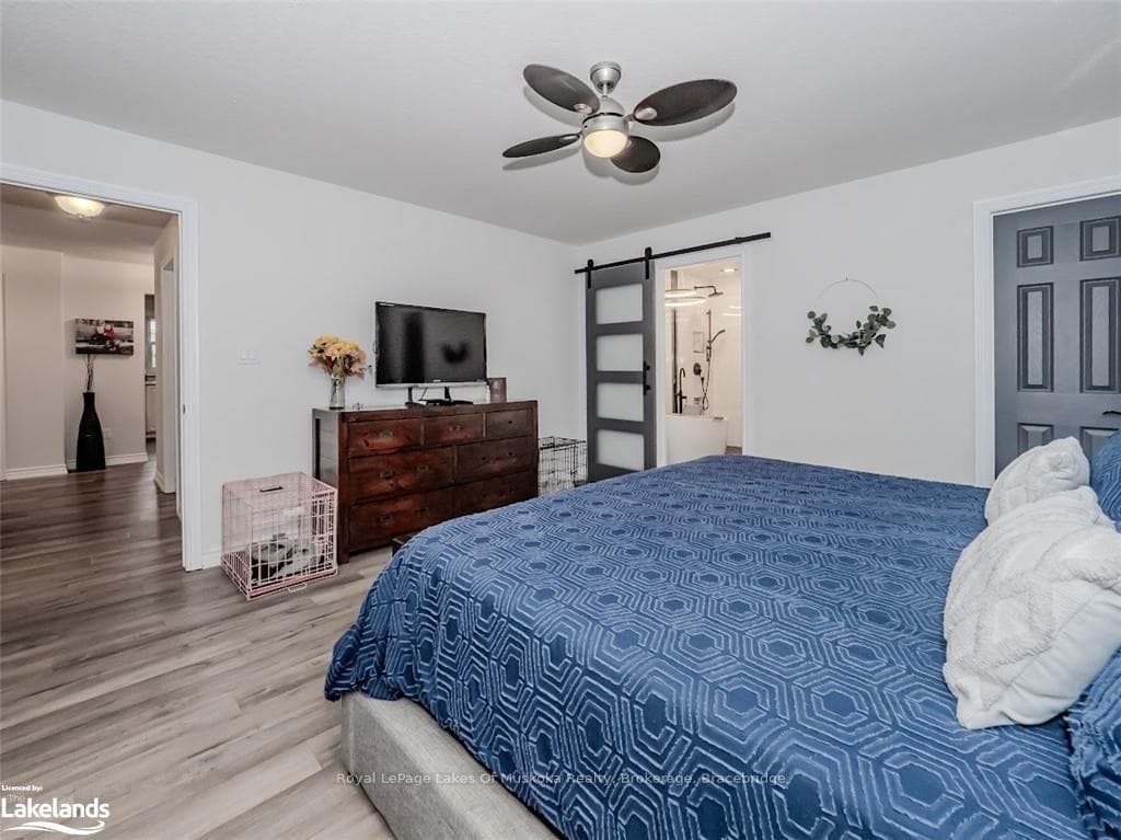 20 COATES Avenue photo 20