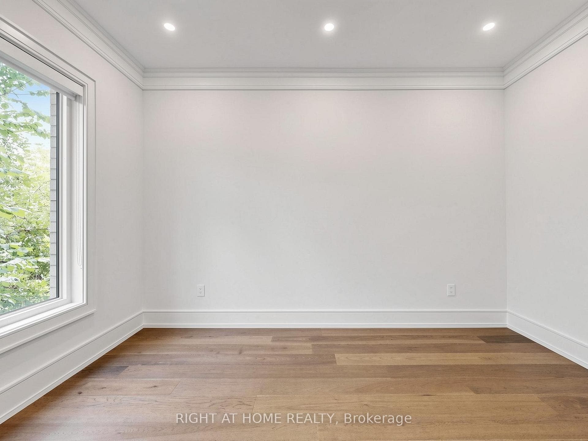 69 Centre Avenue photo 22
