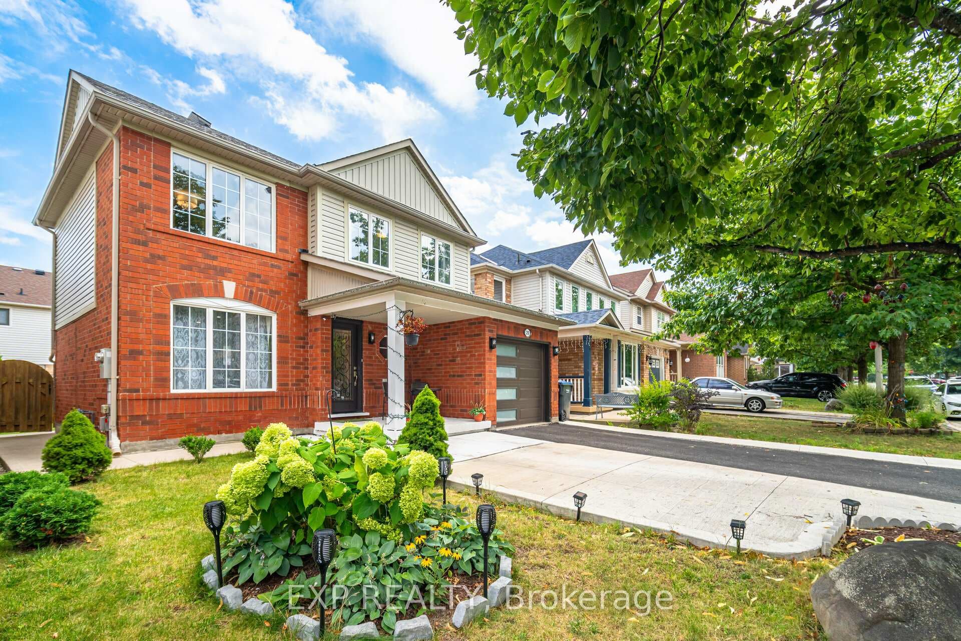 20 Thorpe Crescent photo 4