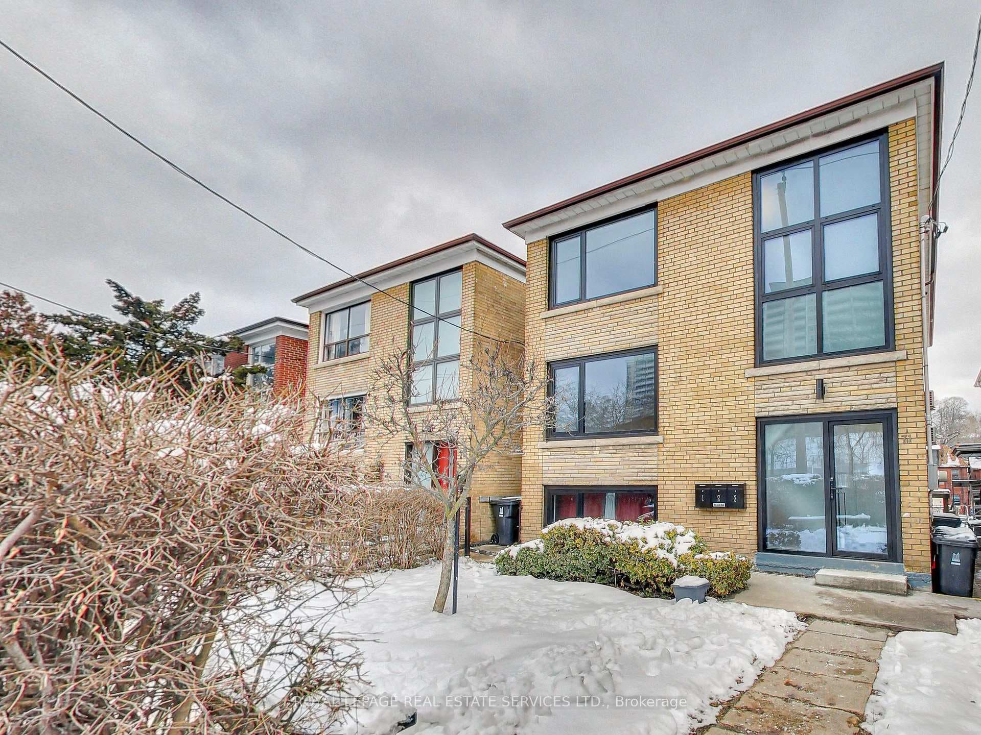 71 Keele Street Unit 1 photo 1