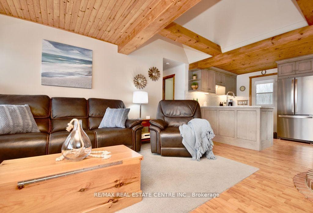1054 Cove Road Unit 8 photo 19