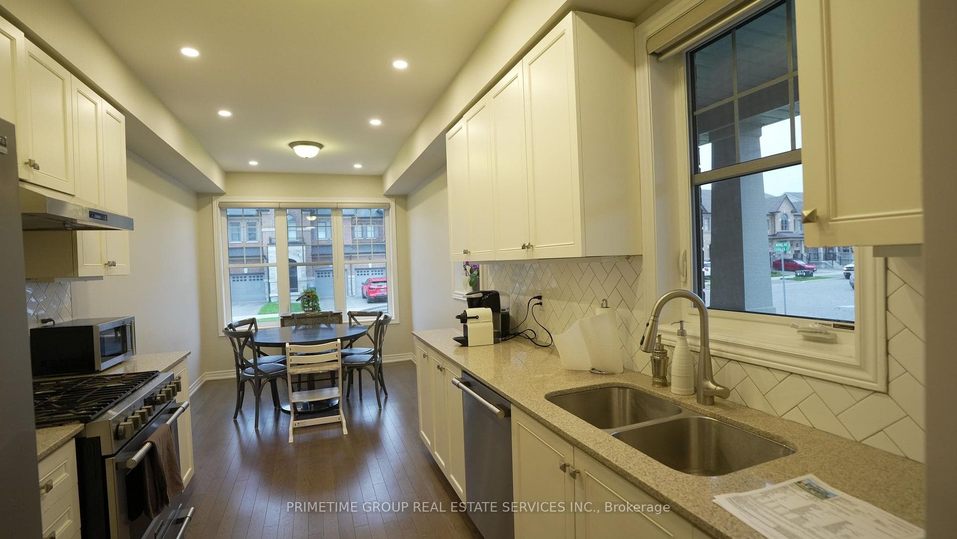 121 Morra Avenue photo 10