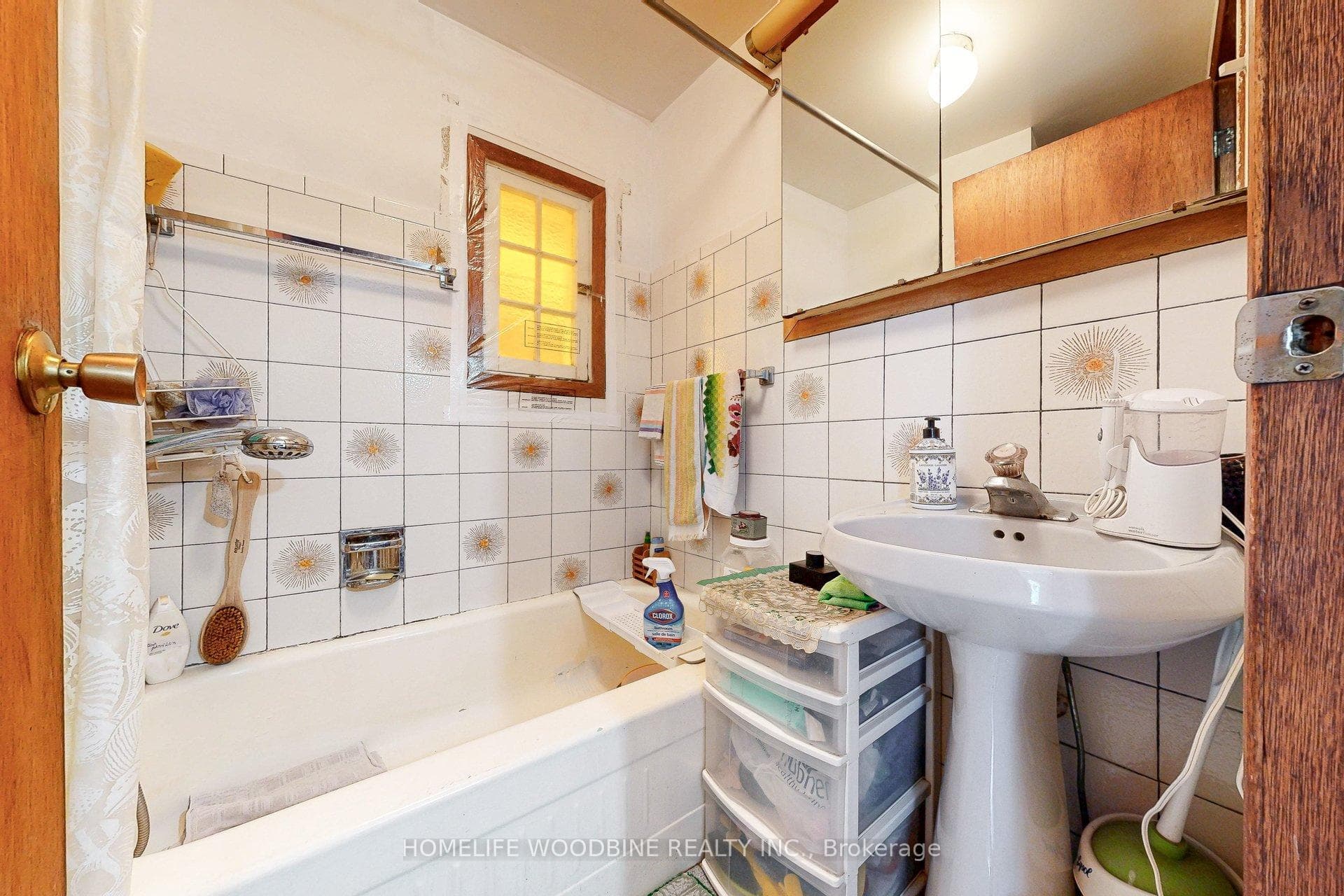 96 Boustead Avenue photo 21