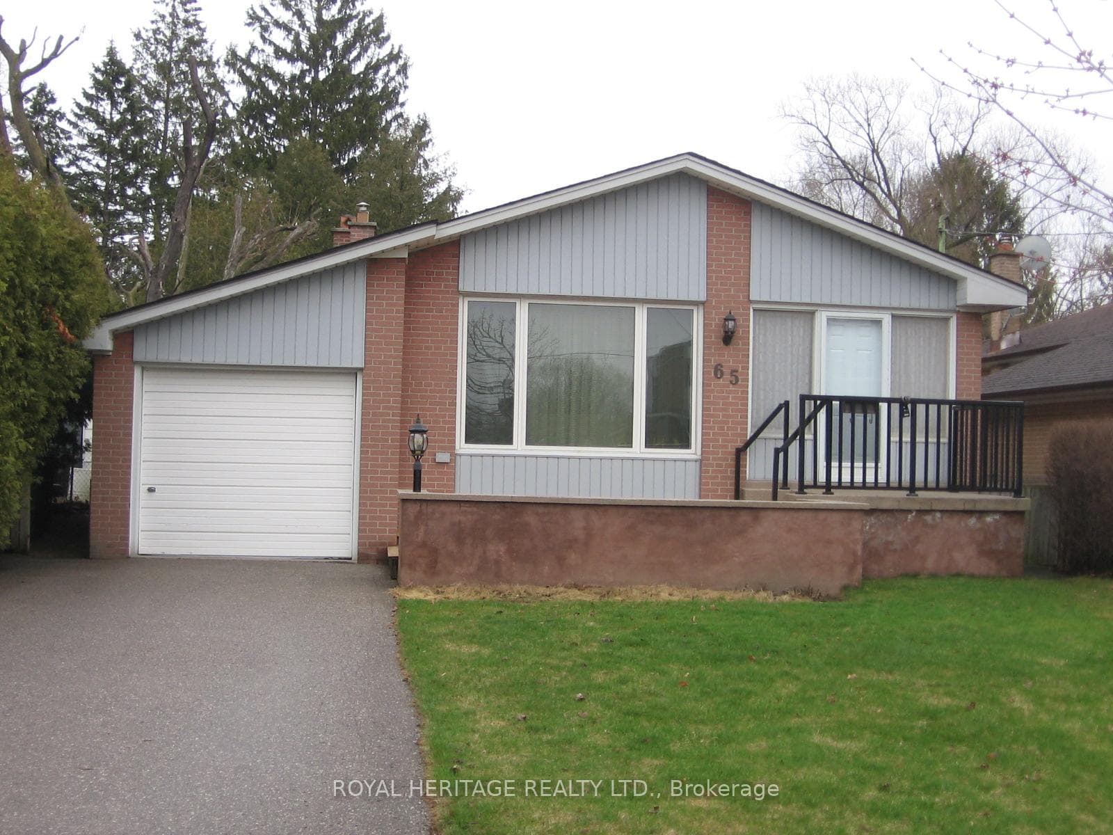 65 Bennett Road photo 2