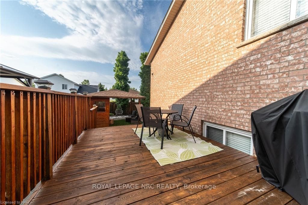 8197 Harvest Crescent photo 29